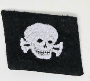 Mint Totenkopf 'Pumpkin Head' Skull Tab