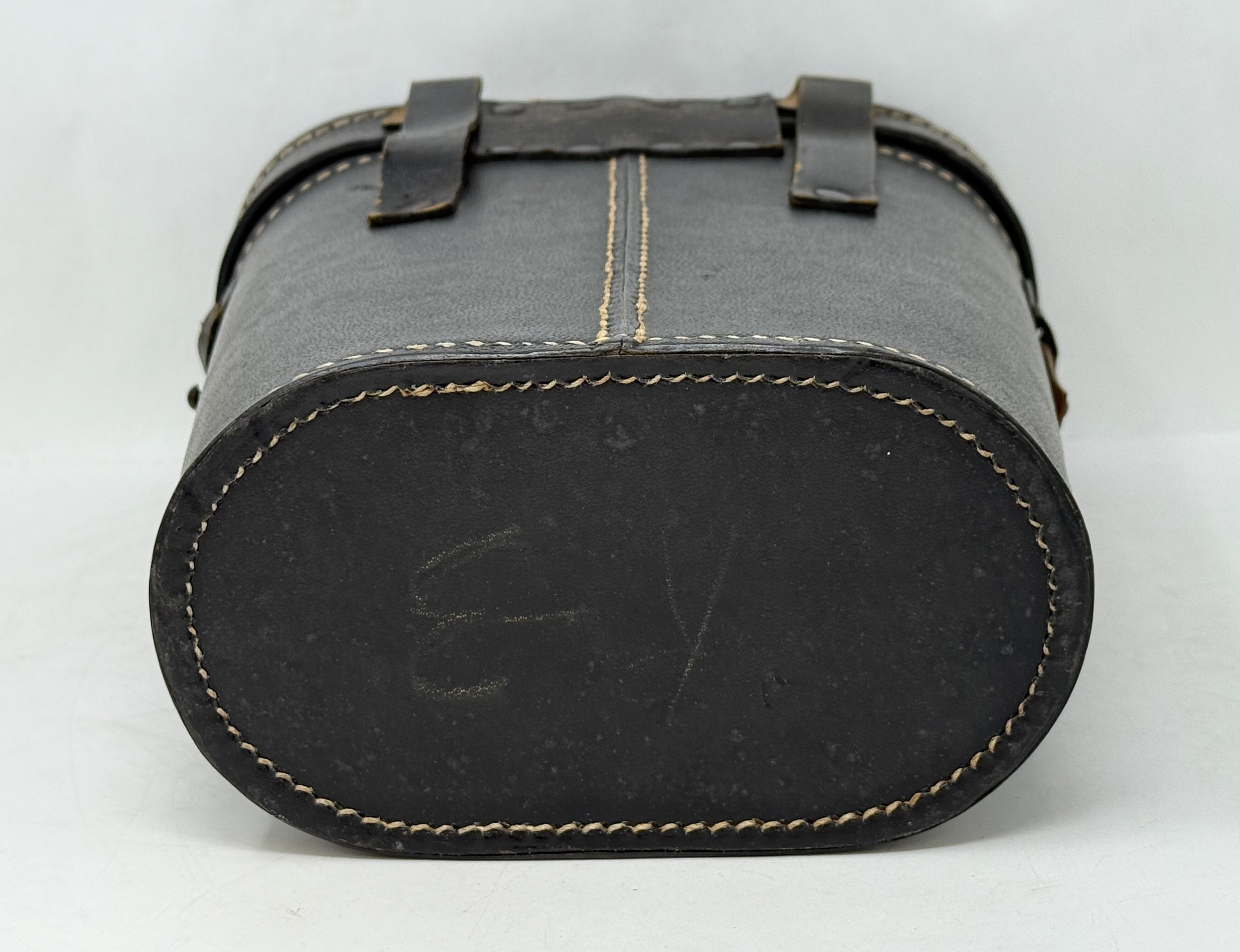 Kriegsmarine Binoculars with Vet Capture Papers — image 19