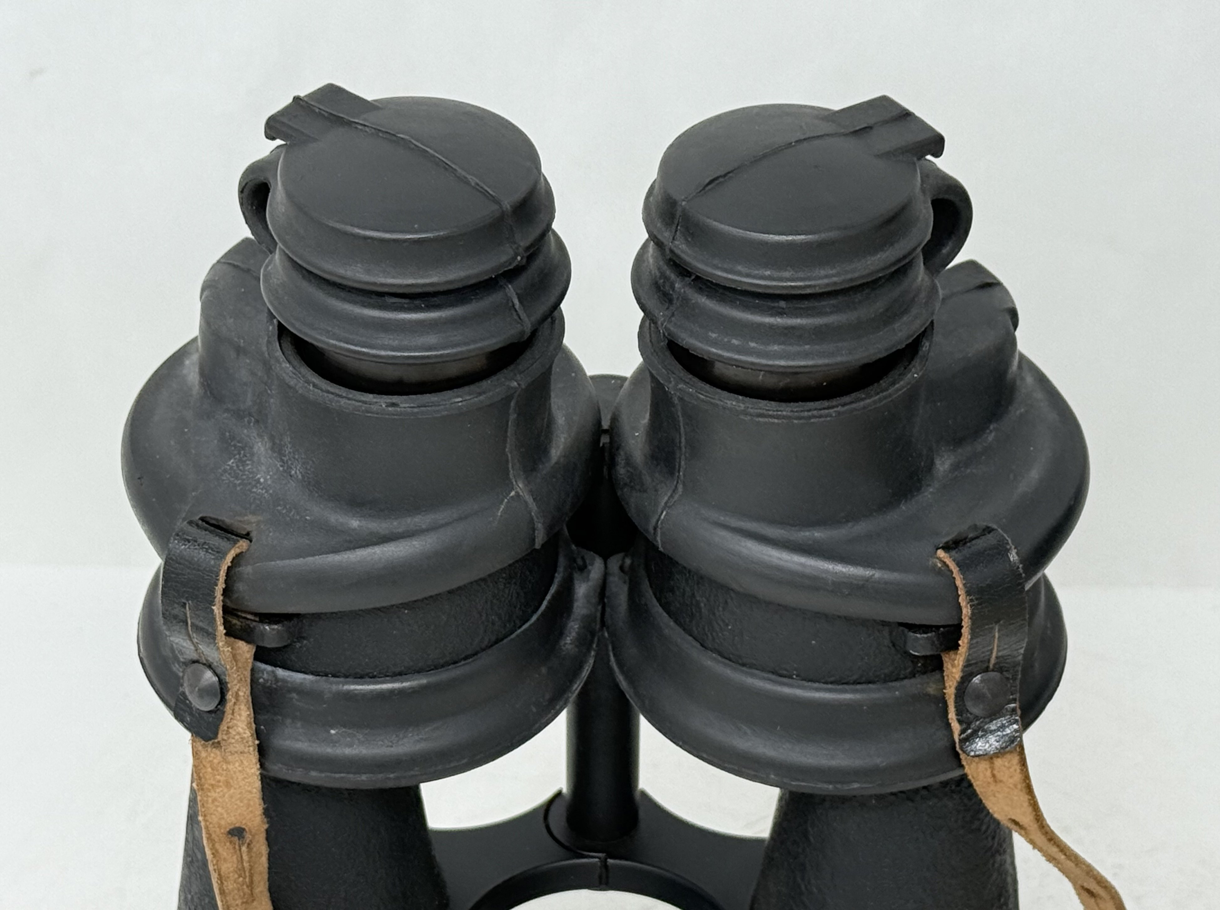 Kriegsmarine Binoculars with Vet Capture Papers — image 6