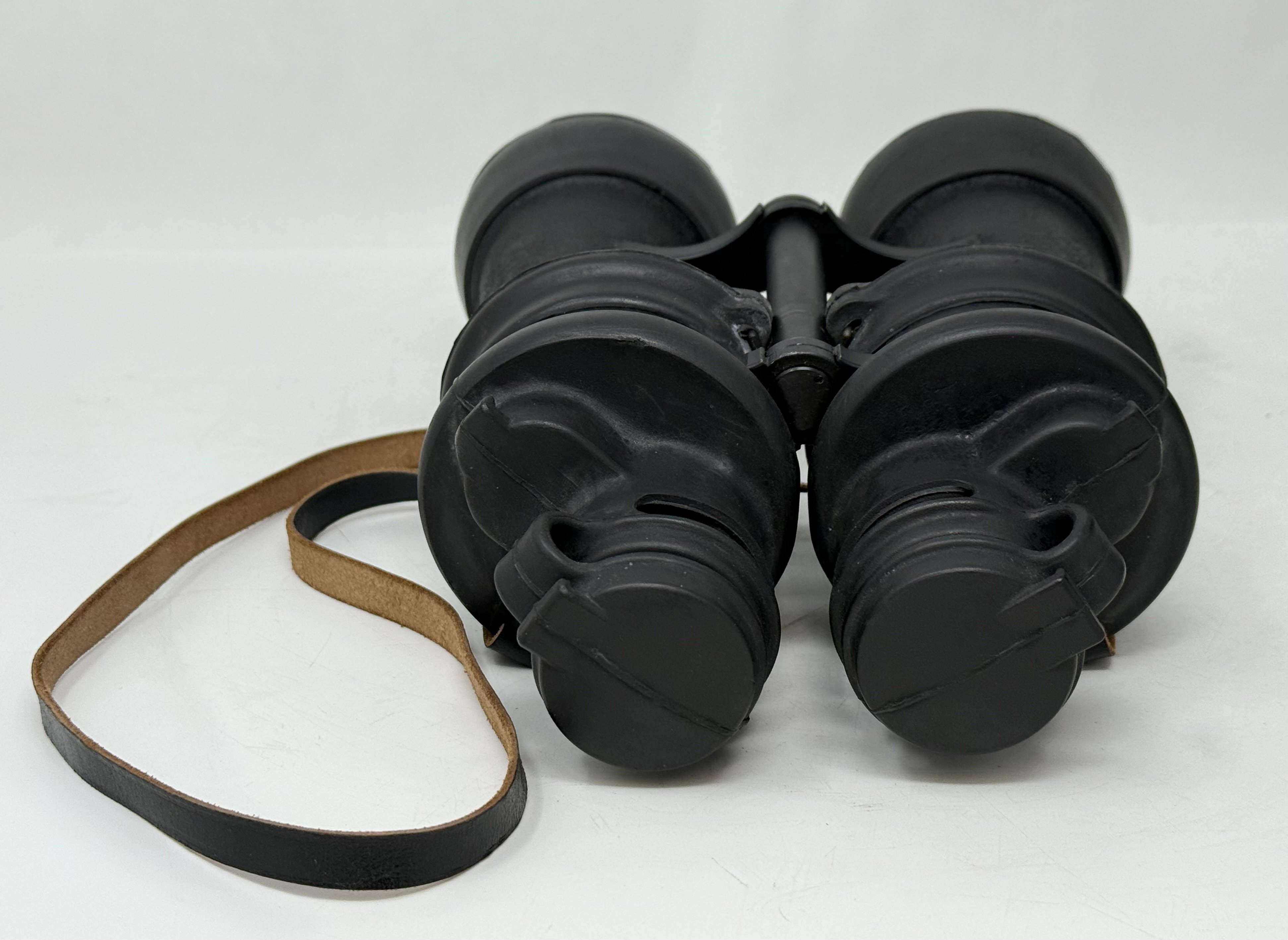 Kriegsmarine Binoculars with Vet Capture Papers — image 9
