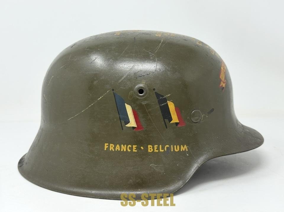 M42 29th Infantry Division Trophy Helmet — image 6