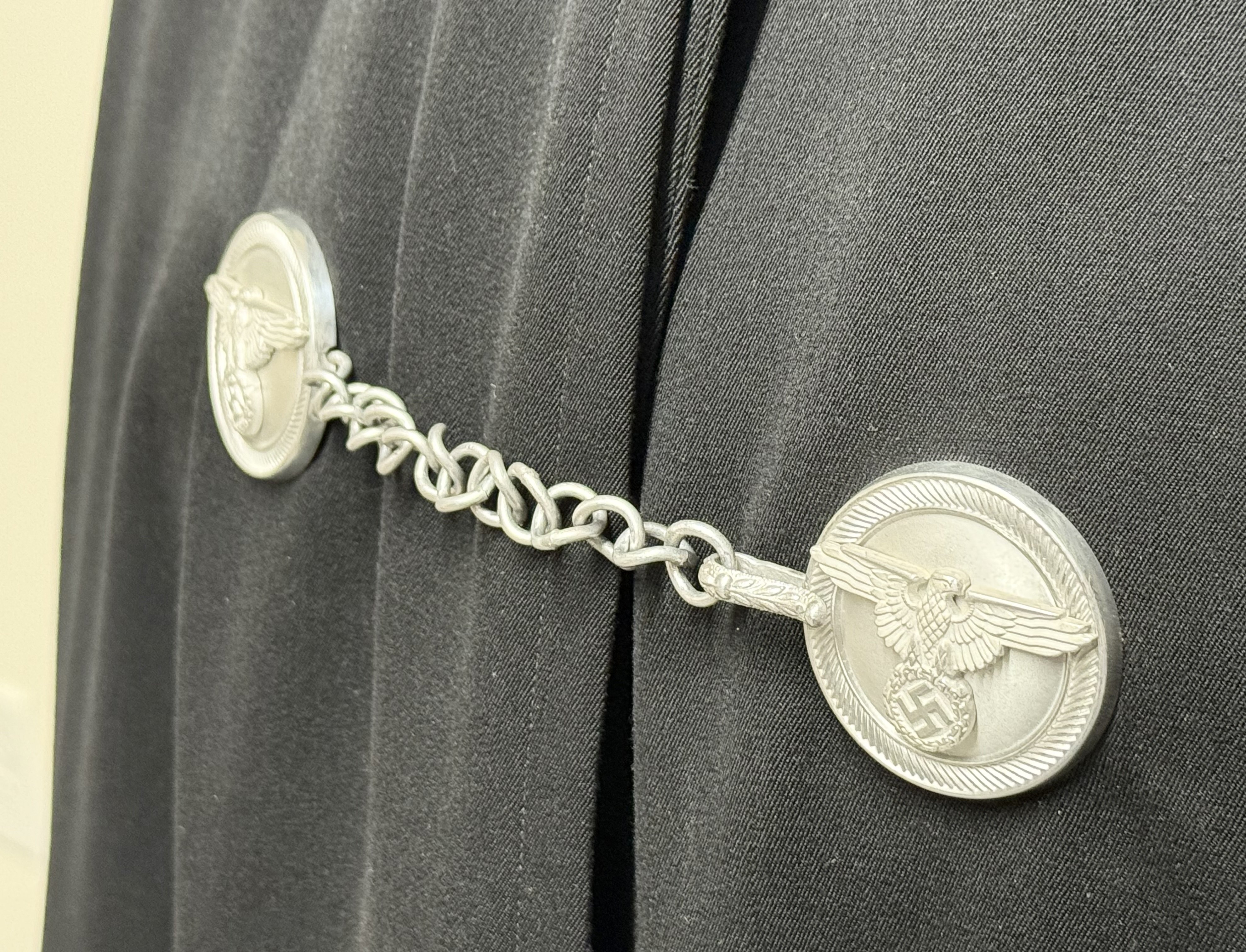 SS-Brigadeführer Curt Ludwig – Formal Uniform Cape (Umhang) — image 19