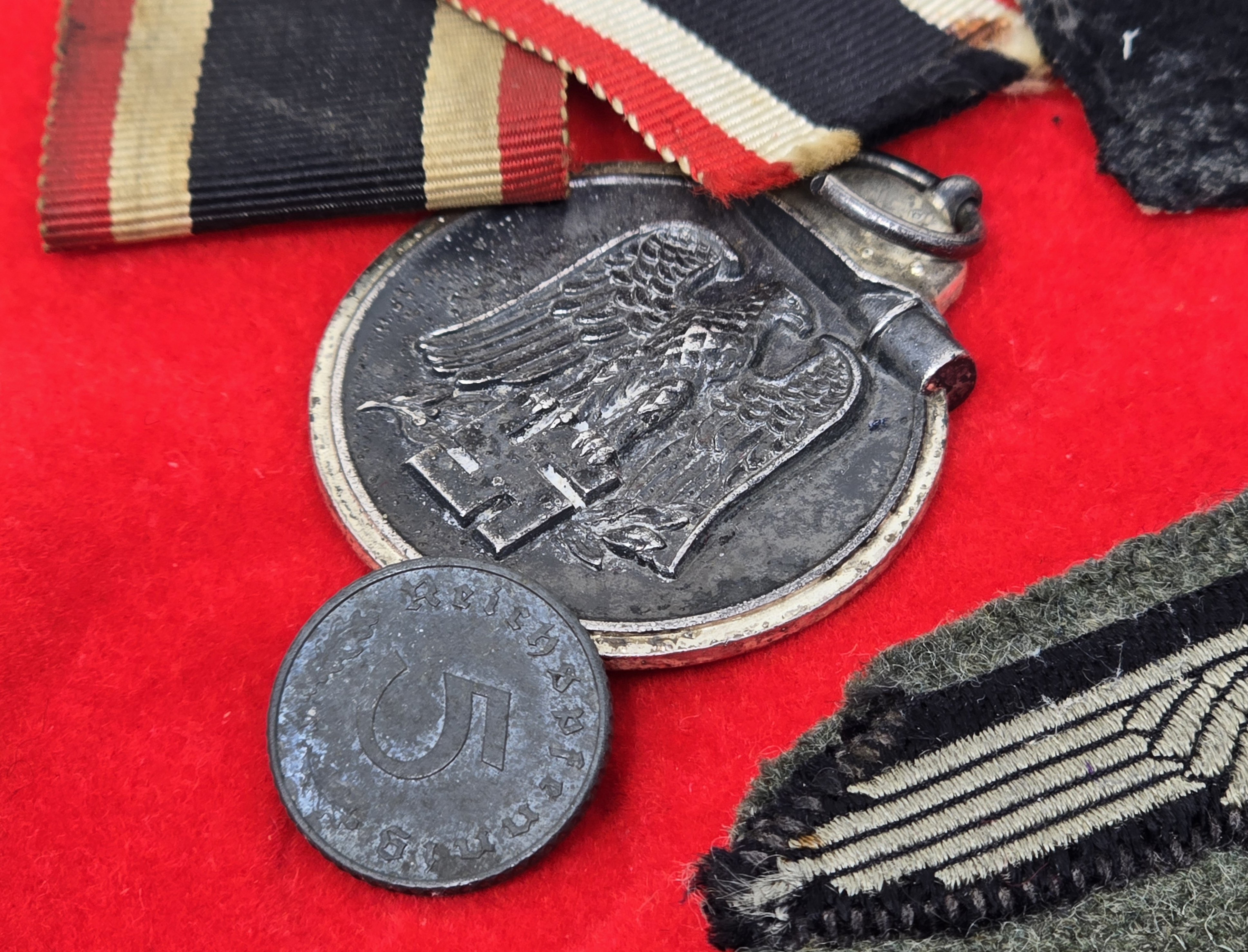 Well-provenanced SS Cut-off Grouping, Feldlazarett — image 3