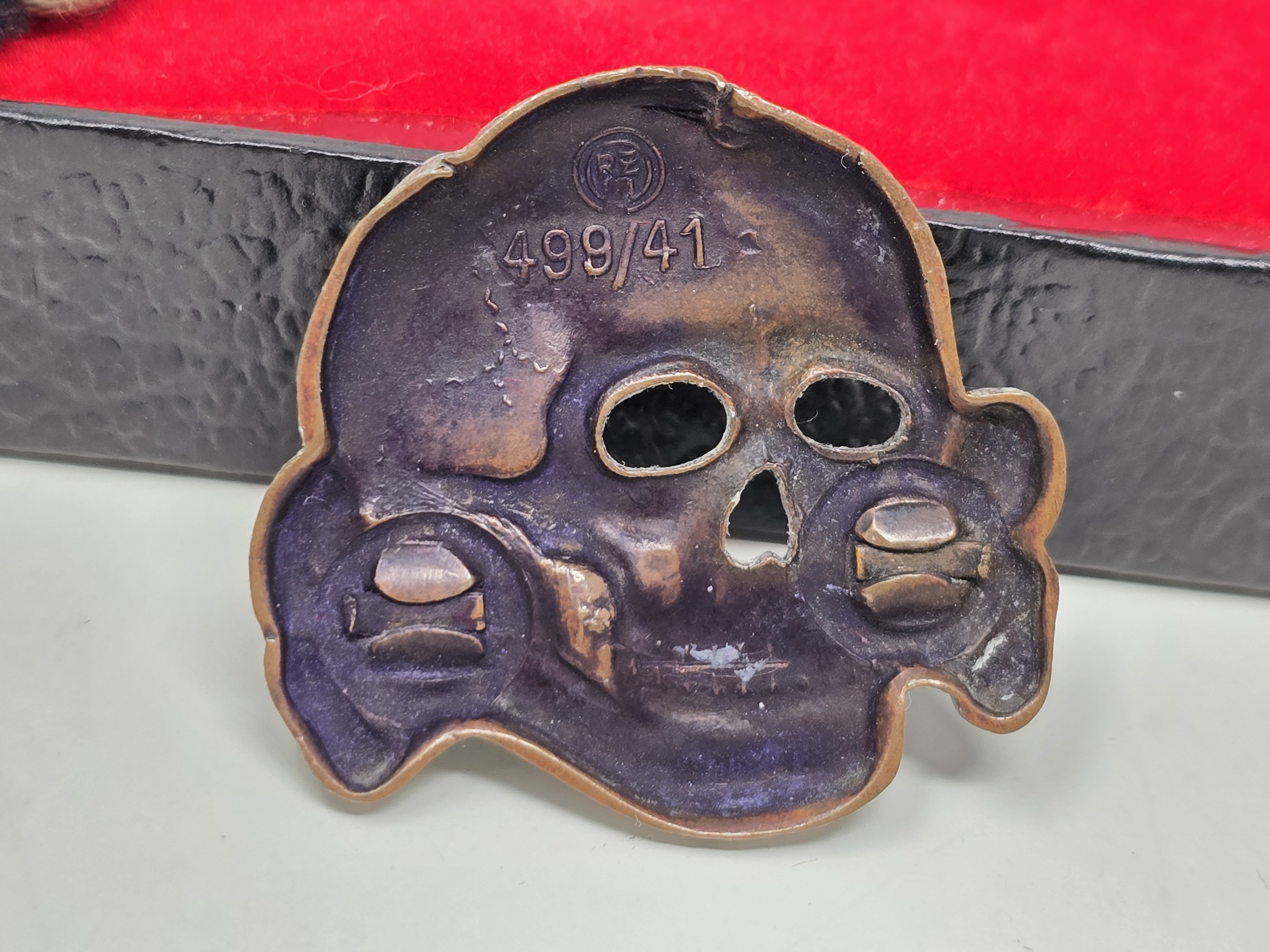 Well-provenanced SS Cut-off Grouping, Feldlazarett — image 9