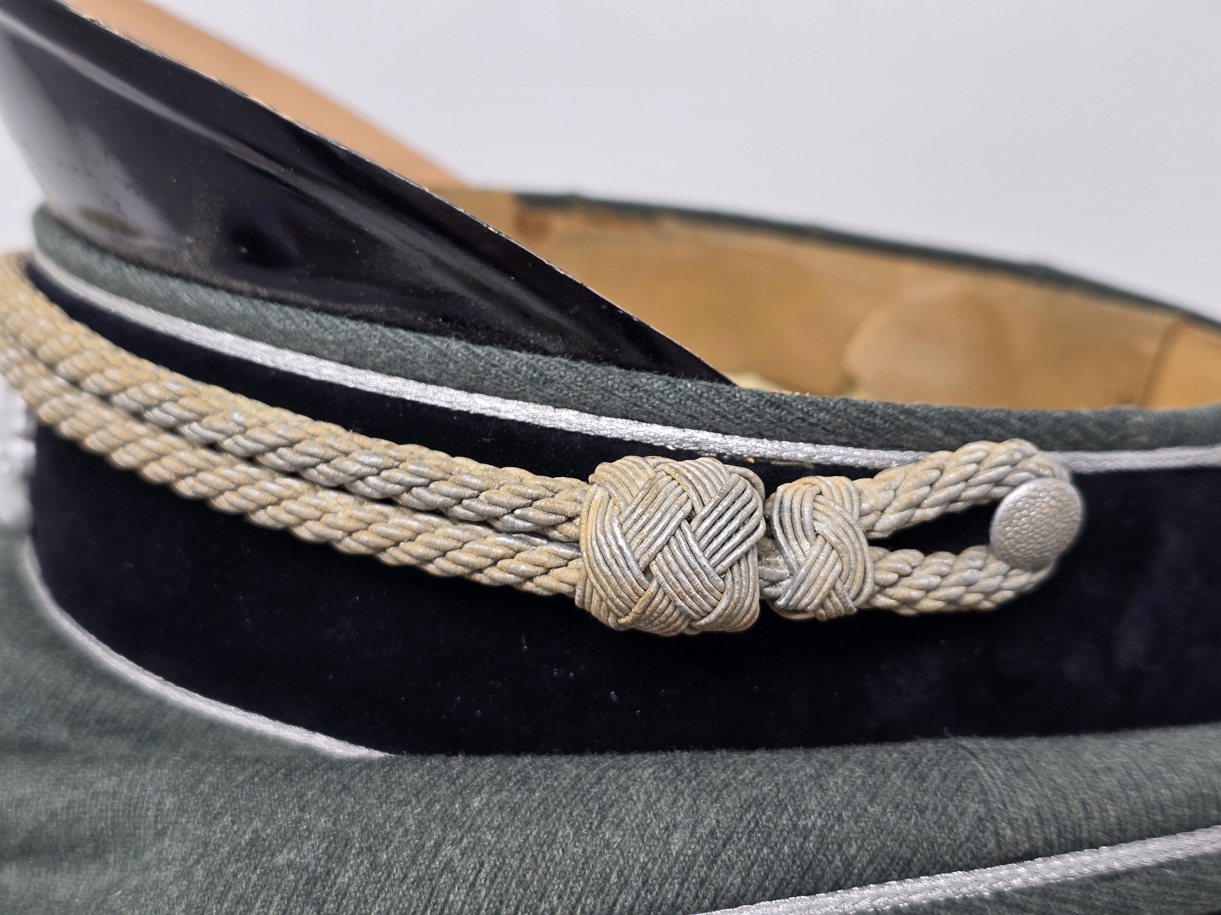 Important Notice! Boxed Waffen-SS General's Visor Cap — image 2