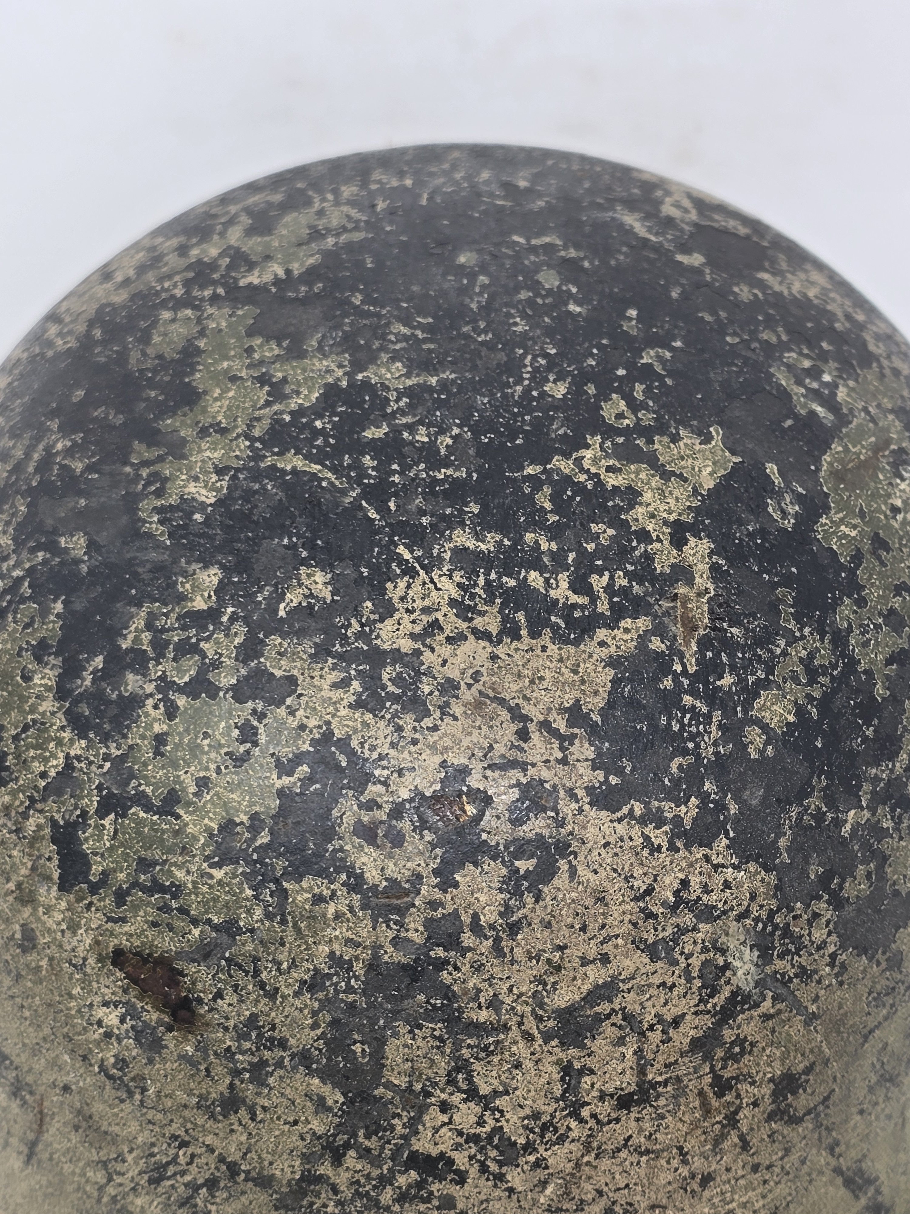 Service Worn Tan Camo M35 Heer Helmet by NS — image 6