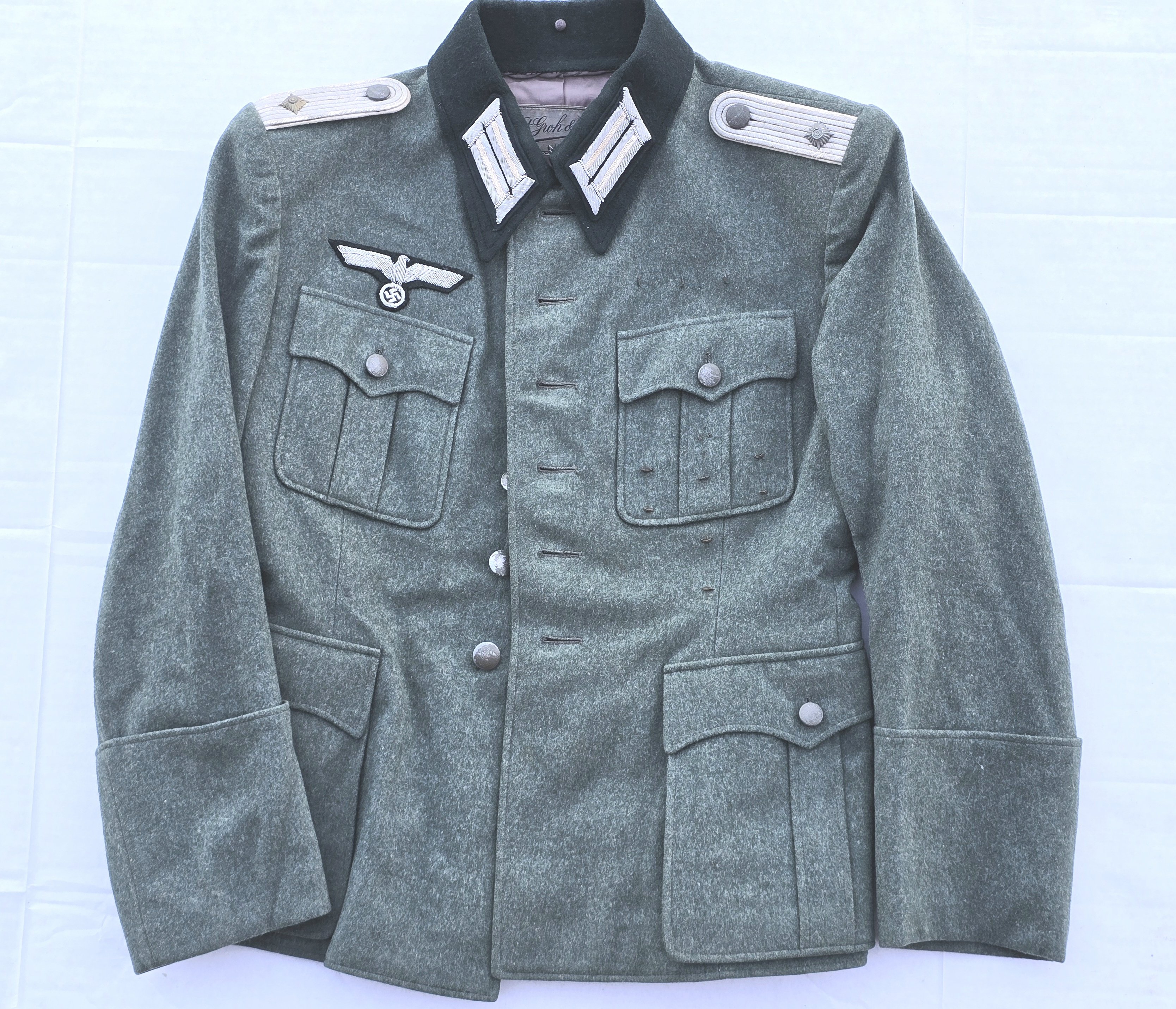 Sharp Heer Infantry Officer's Tunic, 'Oblt. Schupp' — image 2