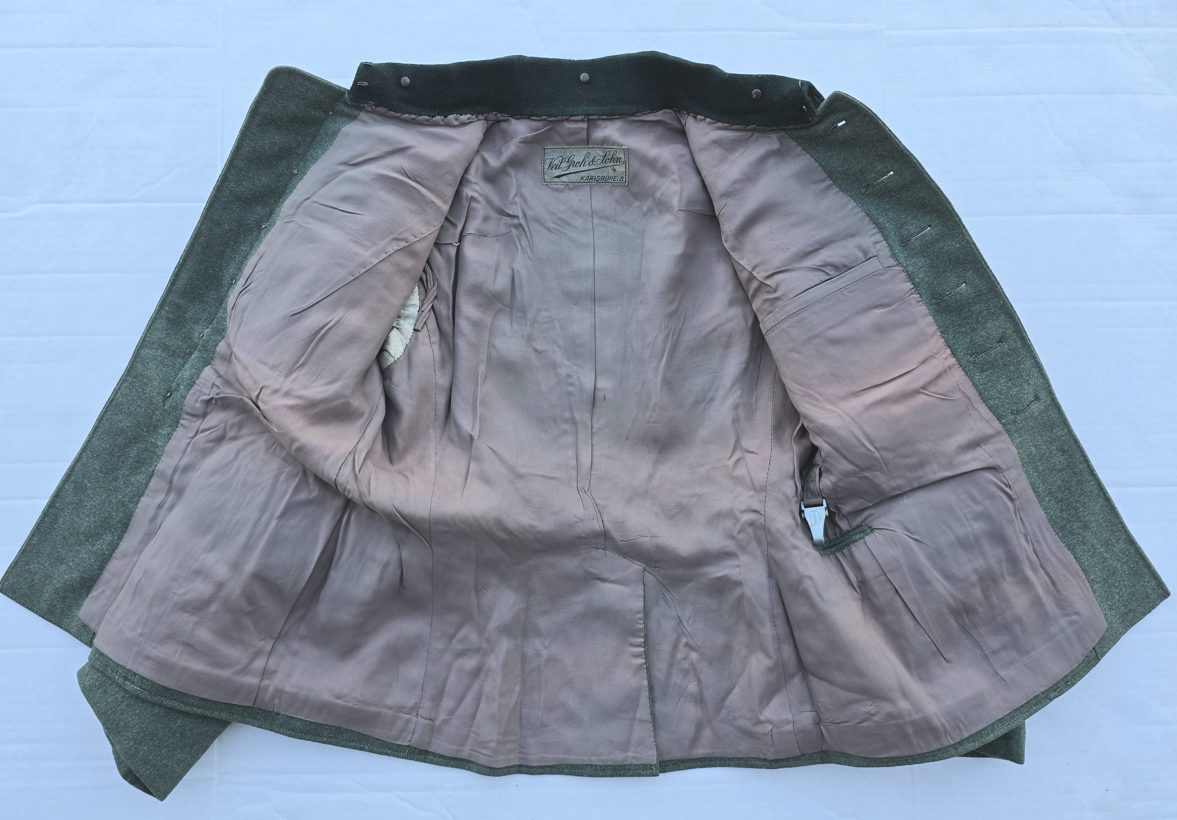 Sharp Heer Infantry Officer's Tunic, 'Oblt. Schupp' — image 9