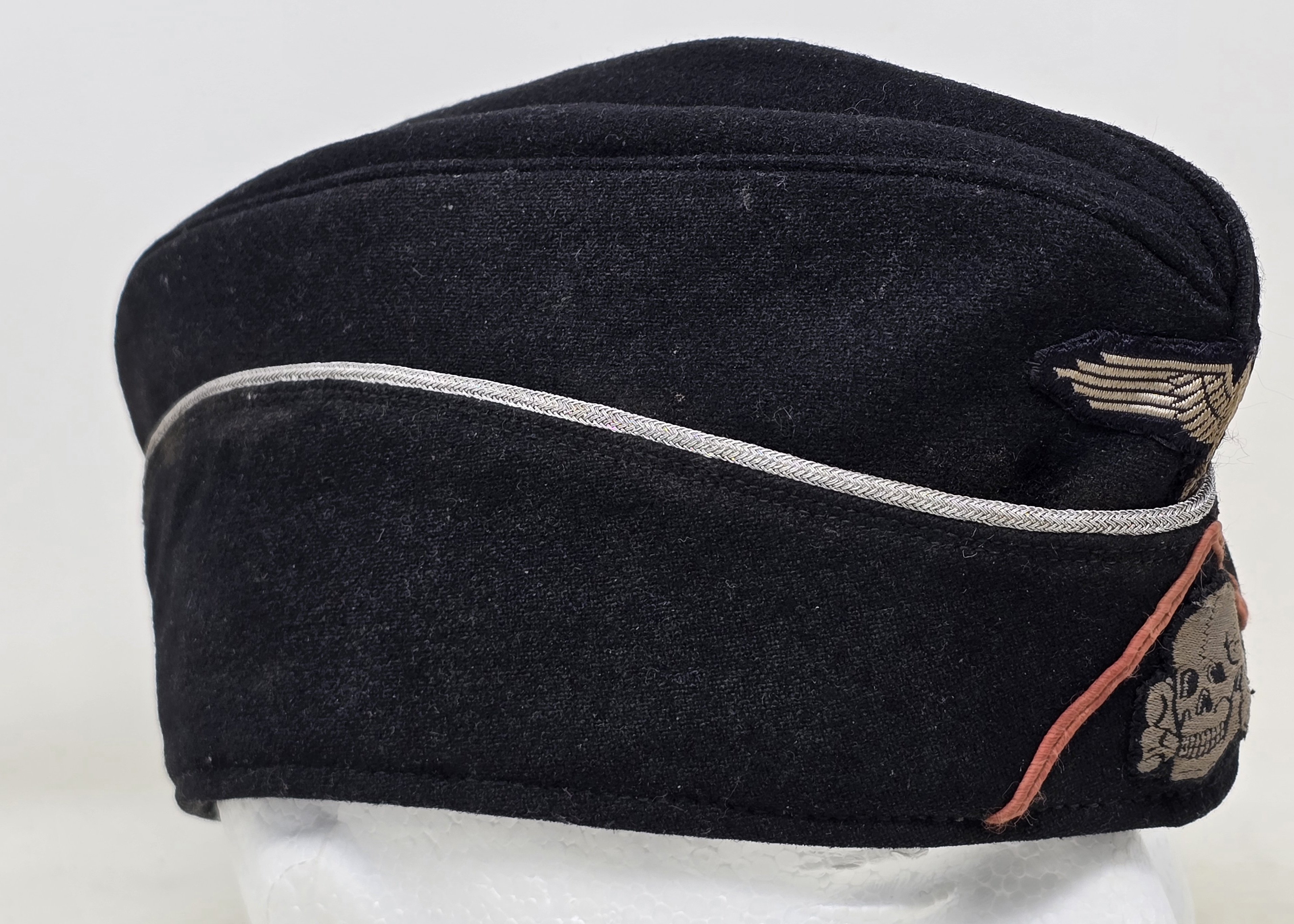 Incredible Waffen-SS Panzer Officer's Schiffchen — image 4