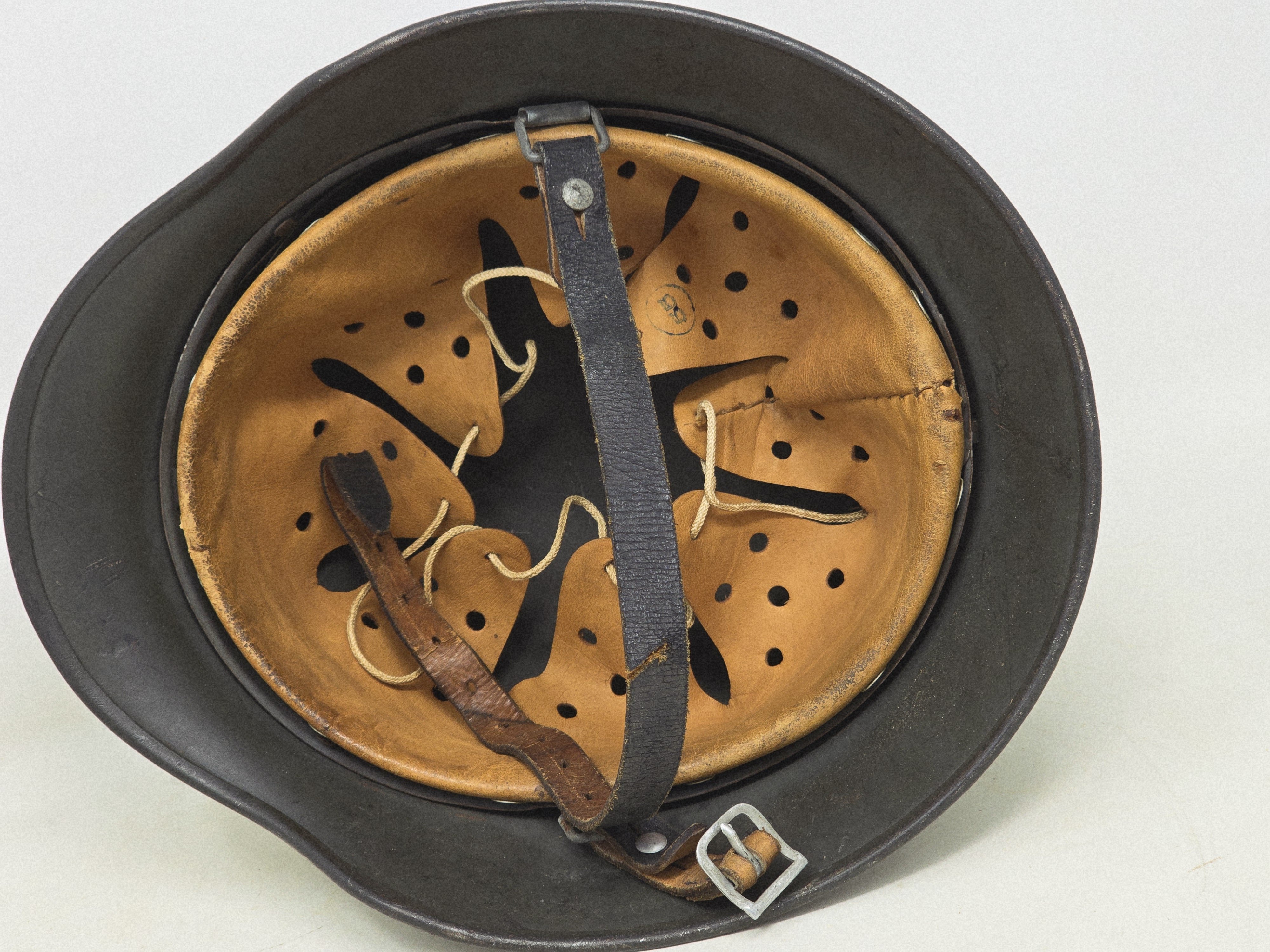 Mint M40 Heer Helmet by Quist — image 8