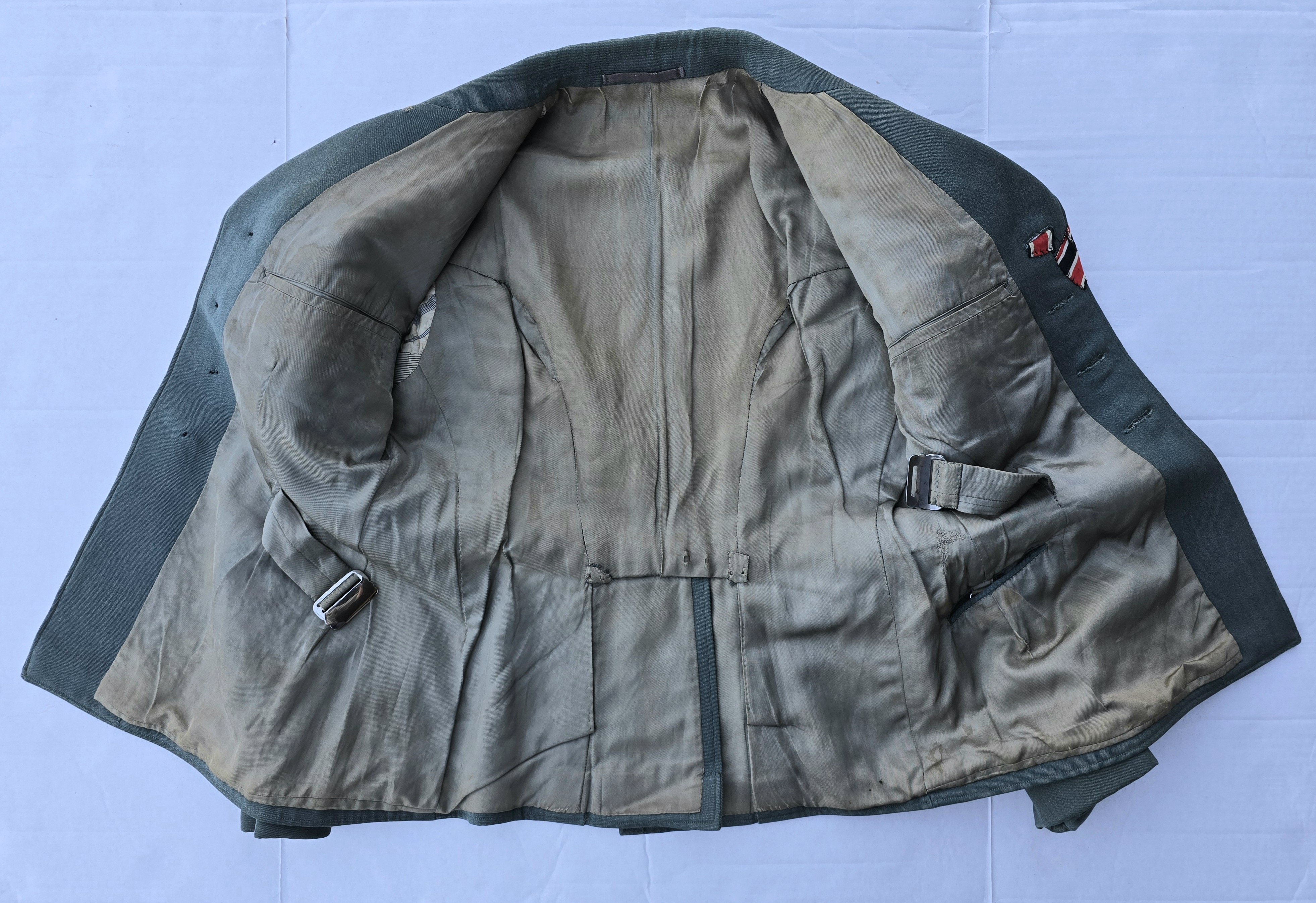 Phenomenal Waffen-SS Tunic From Rudolf Fend, LAH — image 3