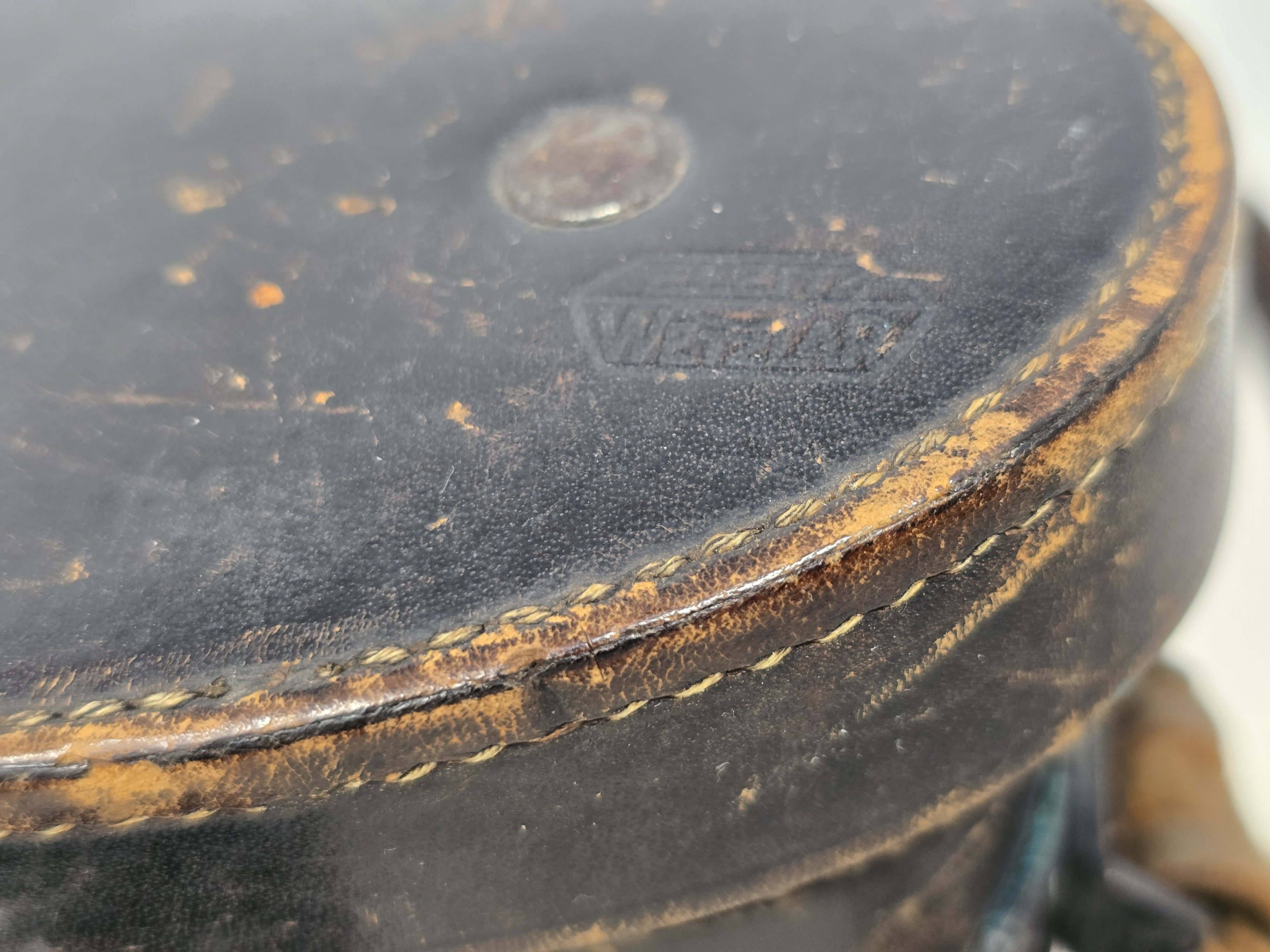 German WWII Tropical Tan Camouflage Binoculars, Vet Bringback — image 12