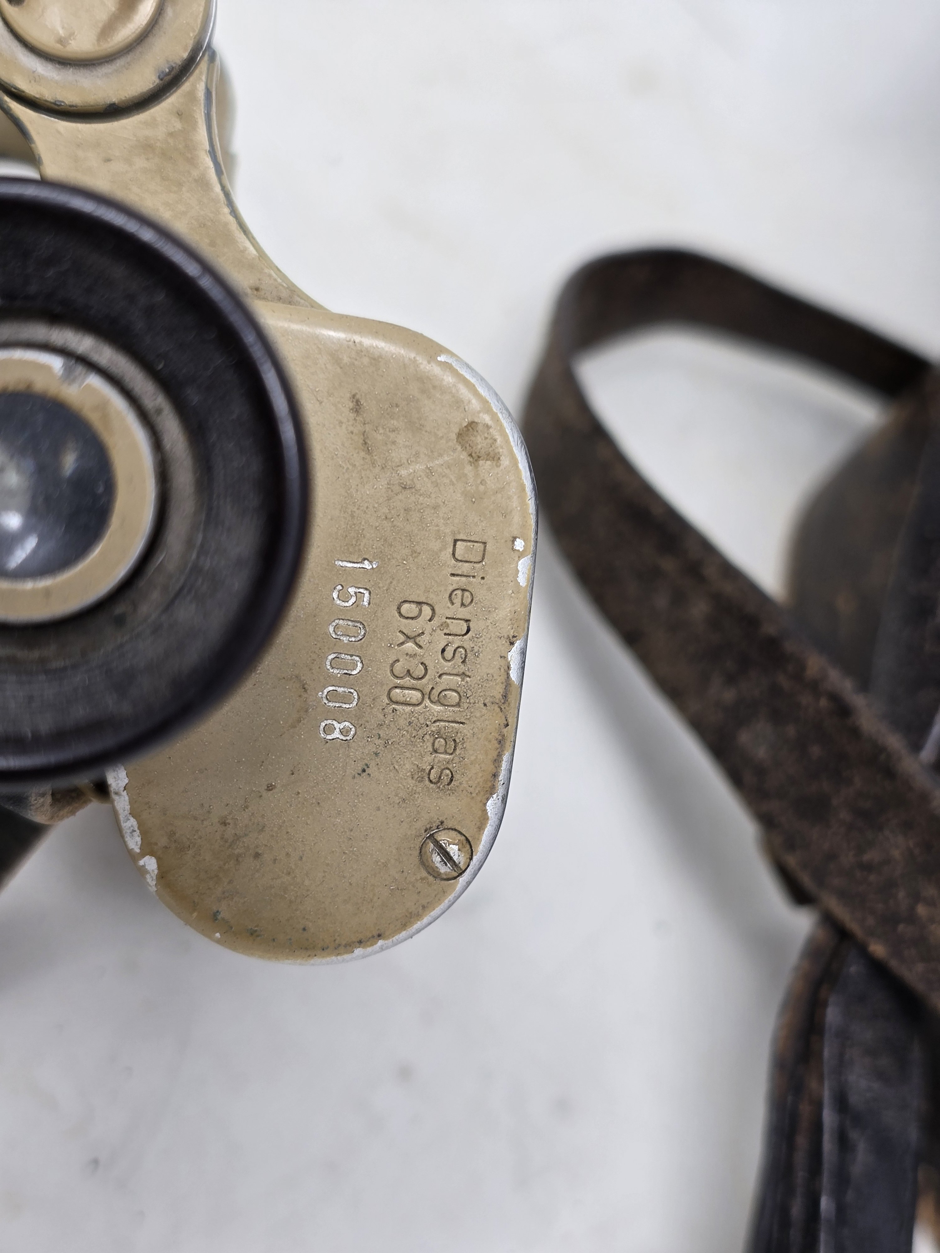 German WWII Tropical Tan Camouflage Binoculars, Vet Bringback — image 3