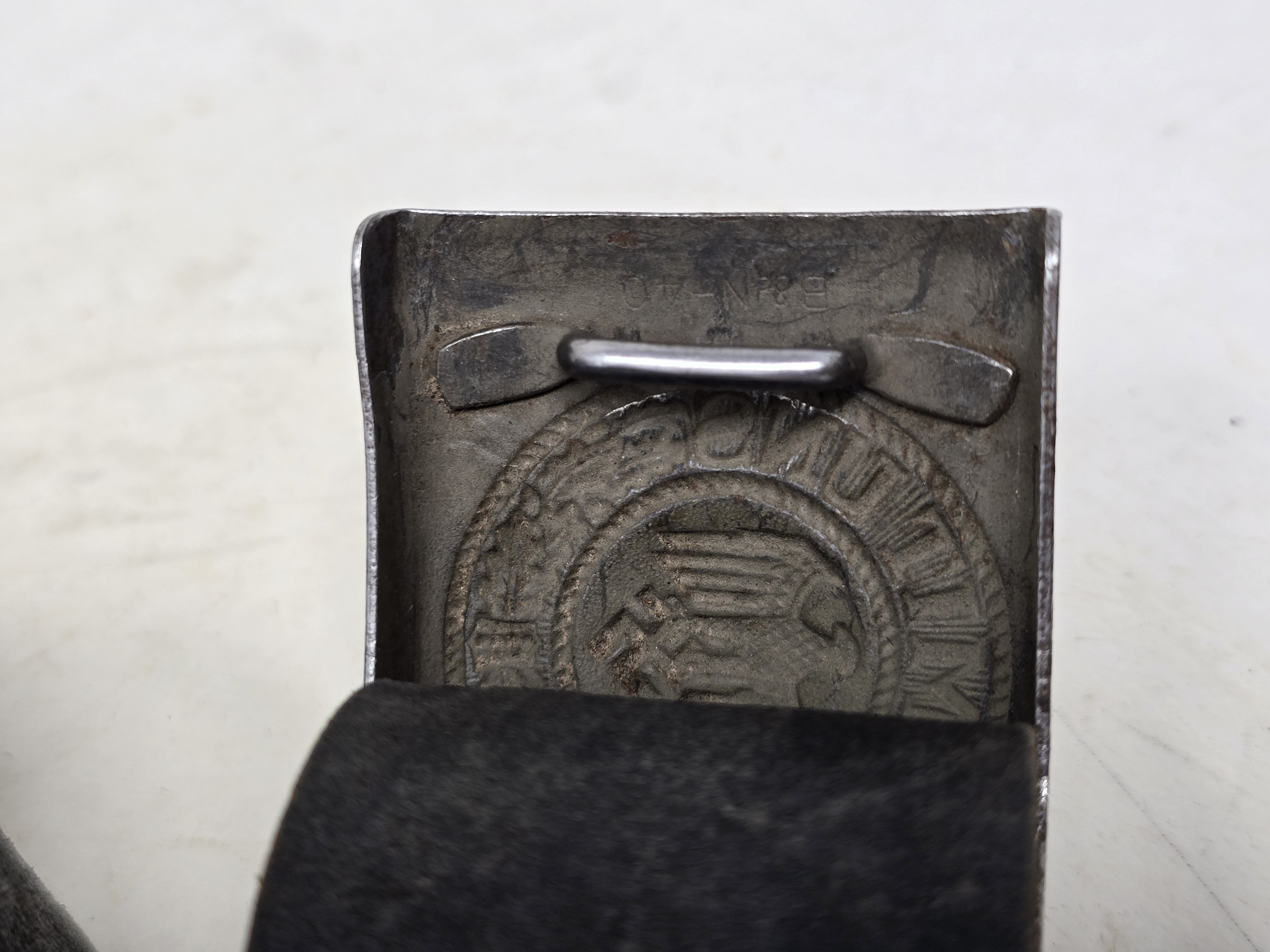 Heer Service Belt, Earlier Production — image 3
