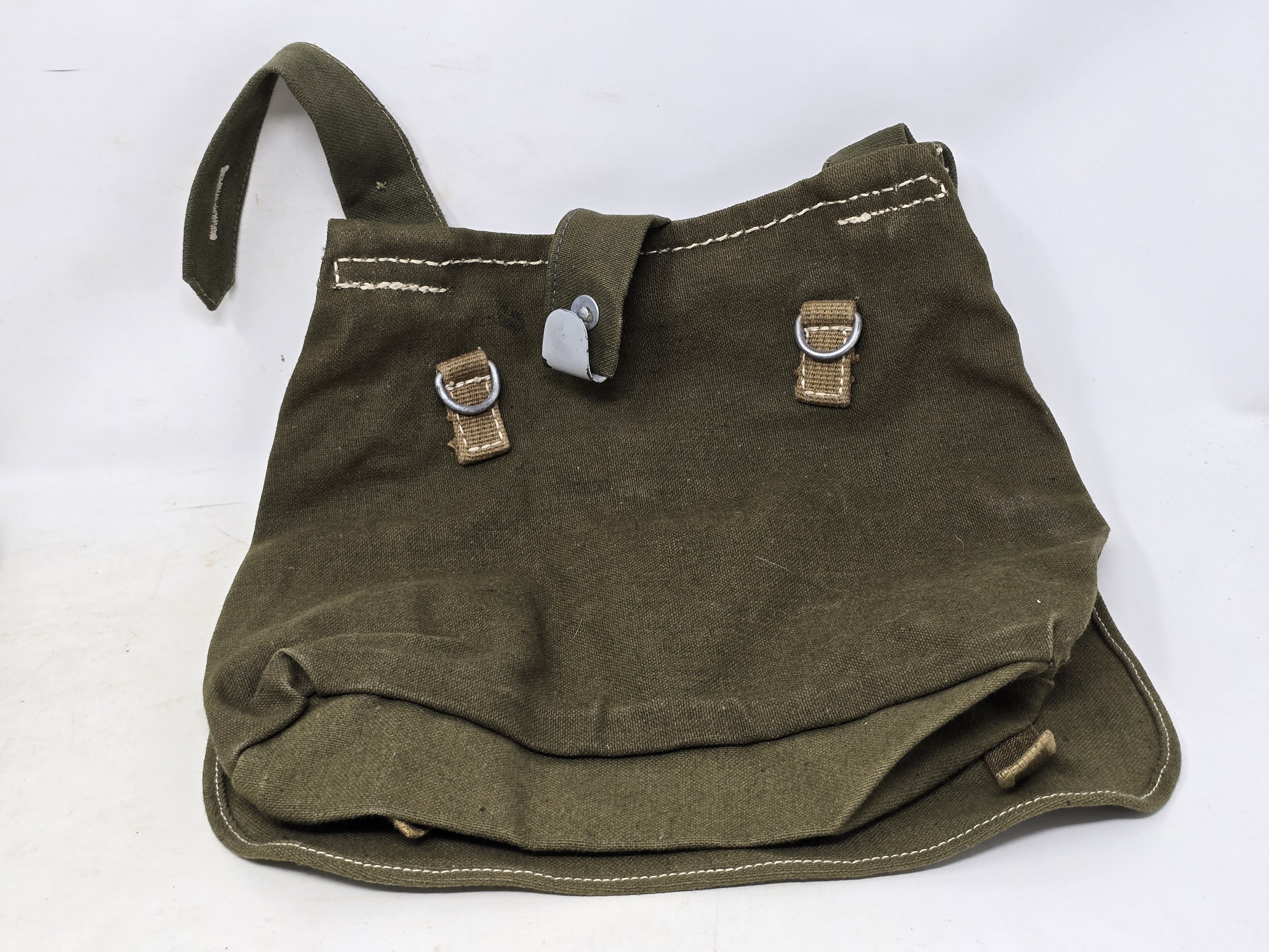 Mint WWII German Tropical Breadbag — image 4