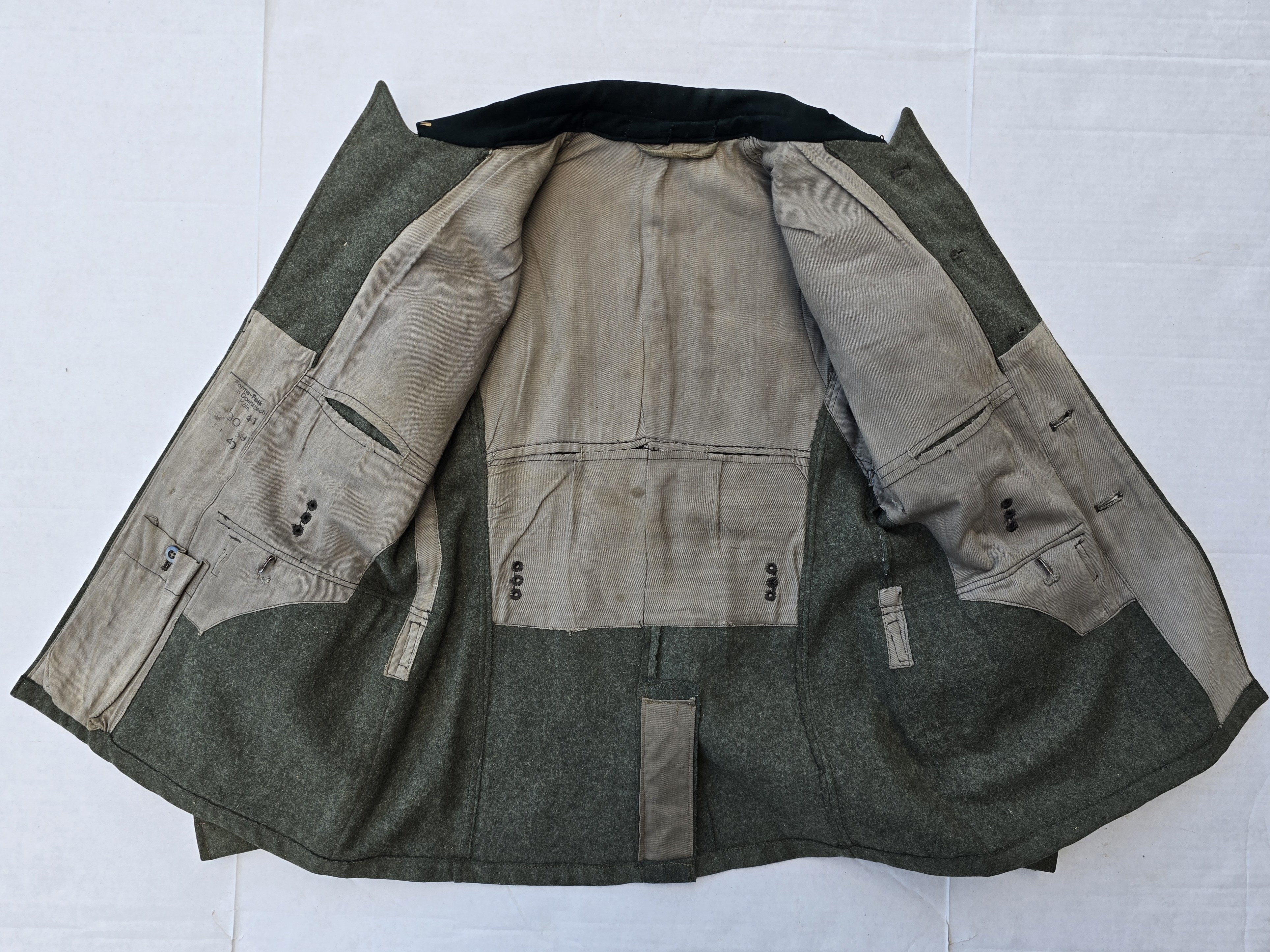 Sharp SS Medical Officer's Field Tunic — image 11
