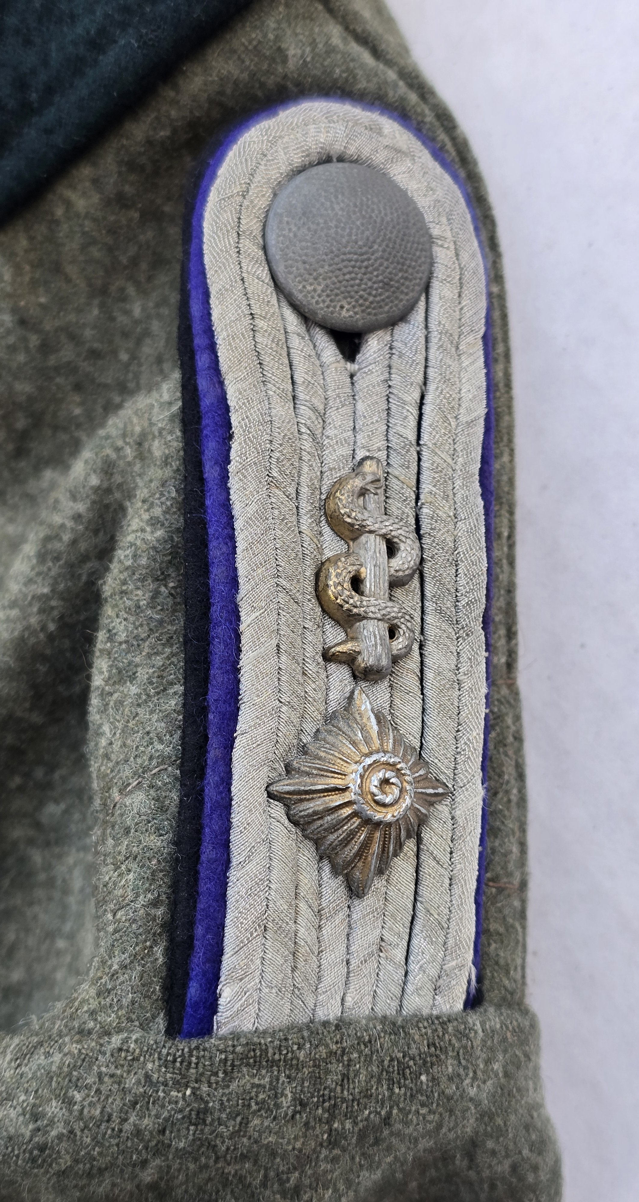 Sharp SS Medical Officer's Field Tunic — image 4