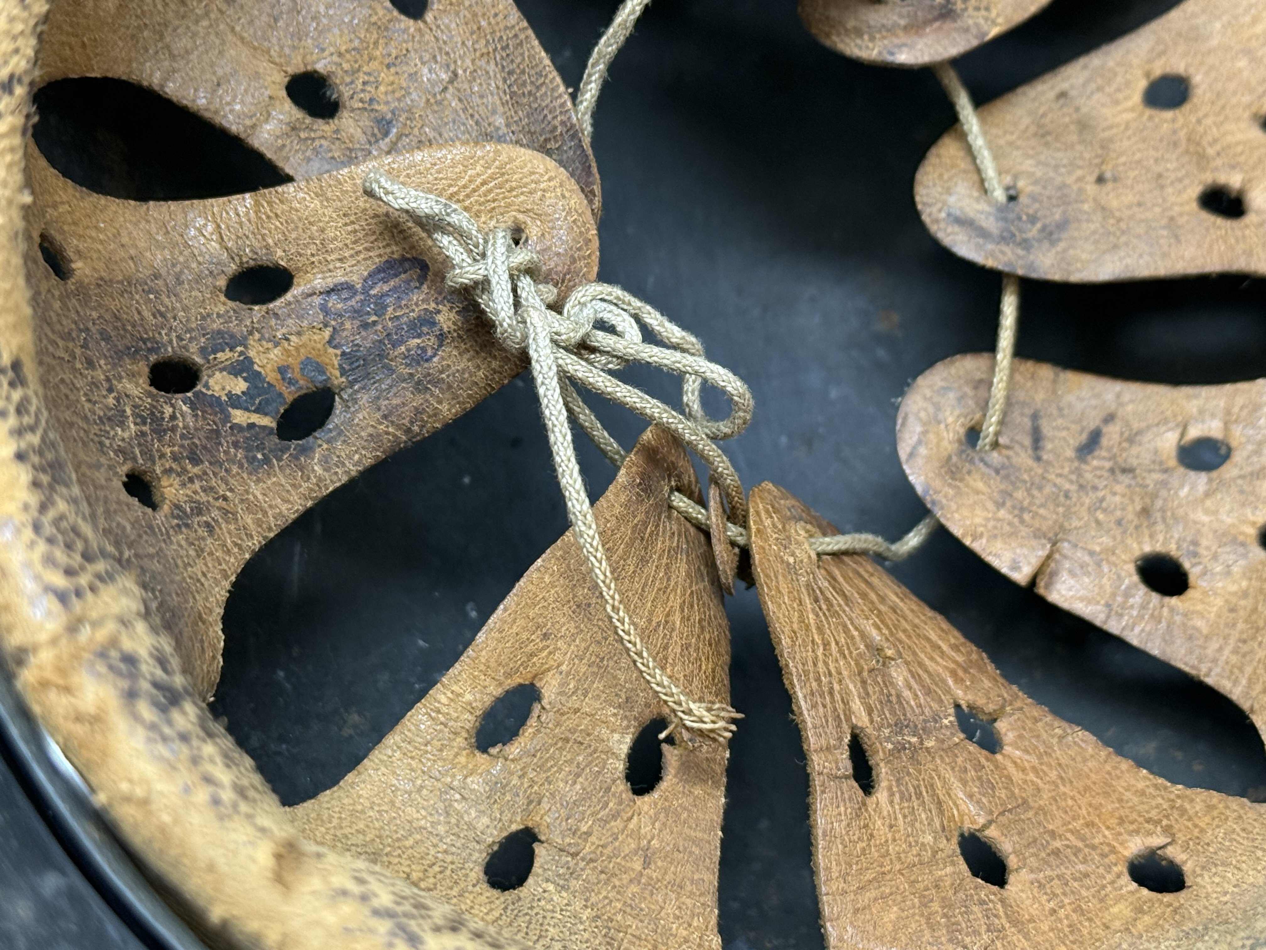 Heer M40 Single Decal Normandy Ex Net Camo Helmet — image 12