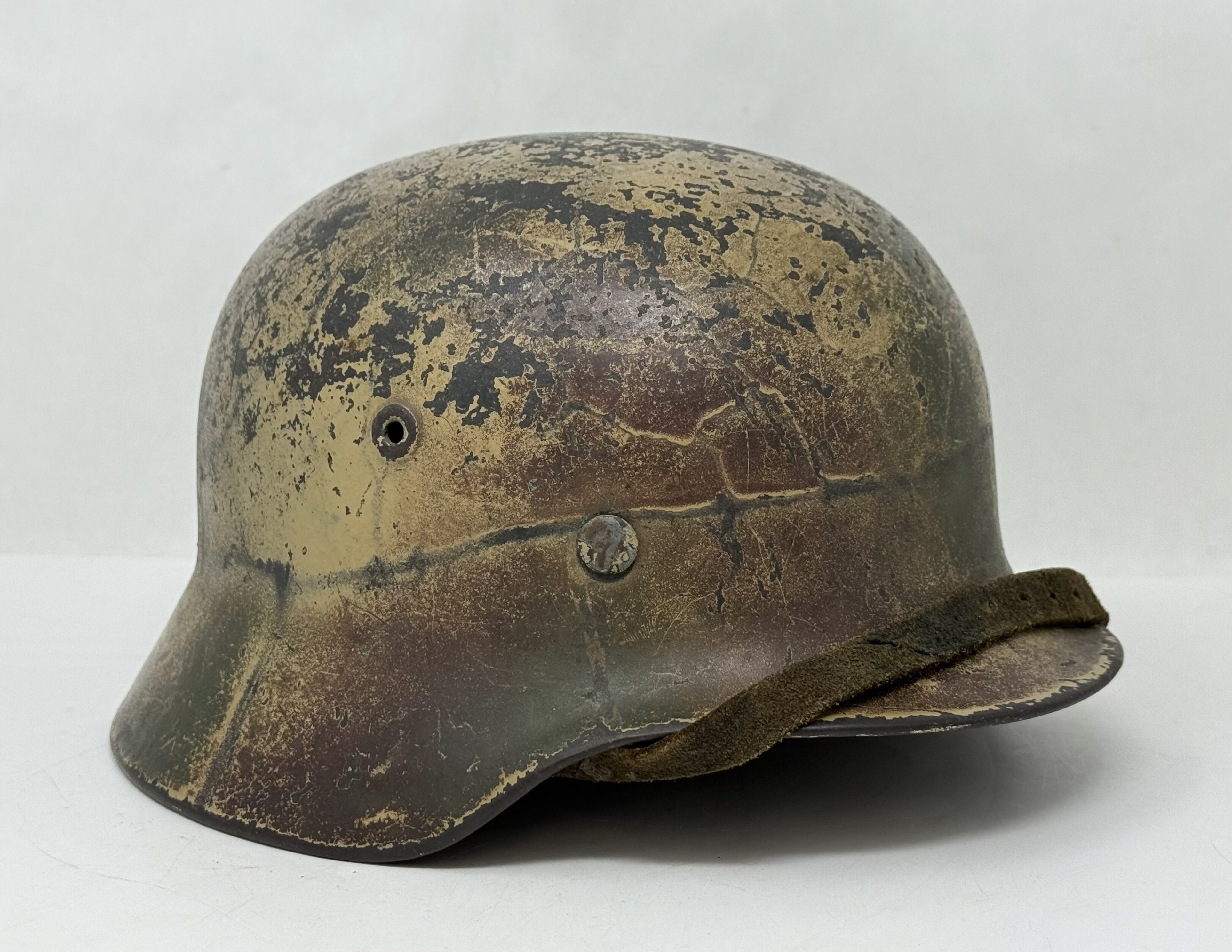 Heer M40 Single Decal Normandy Ex Net Camo Helmet — image 3