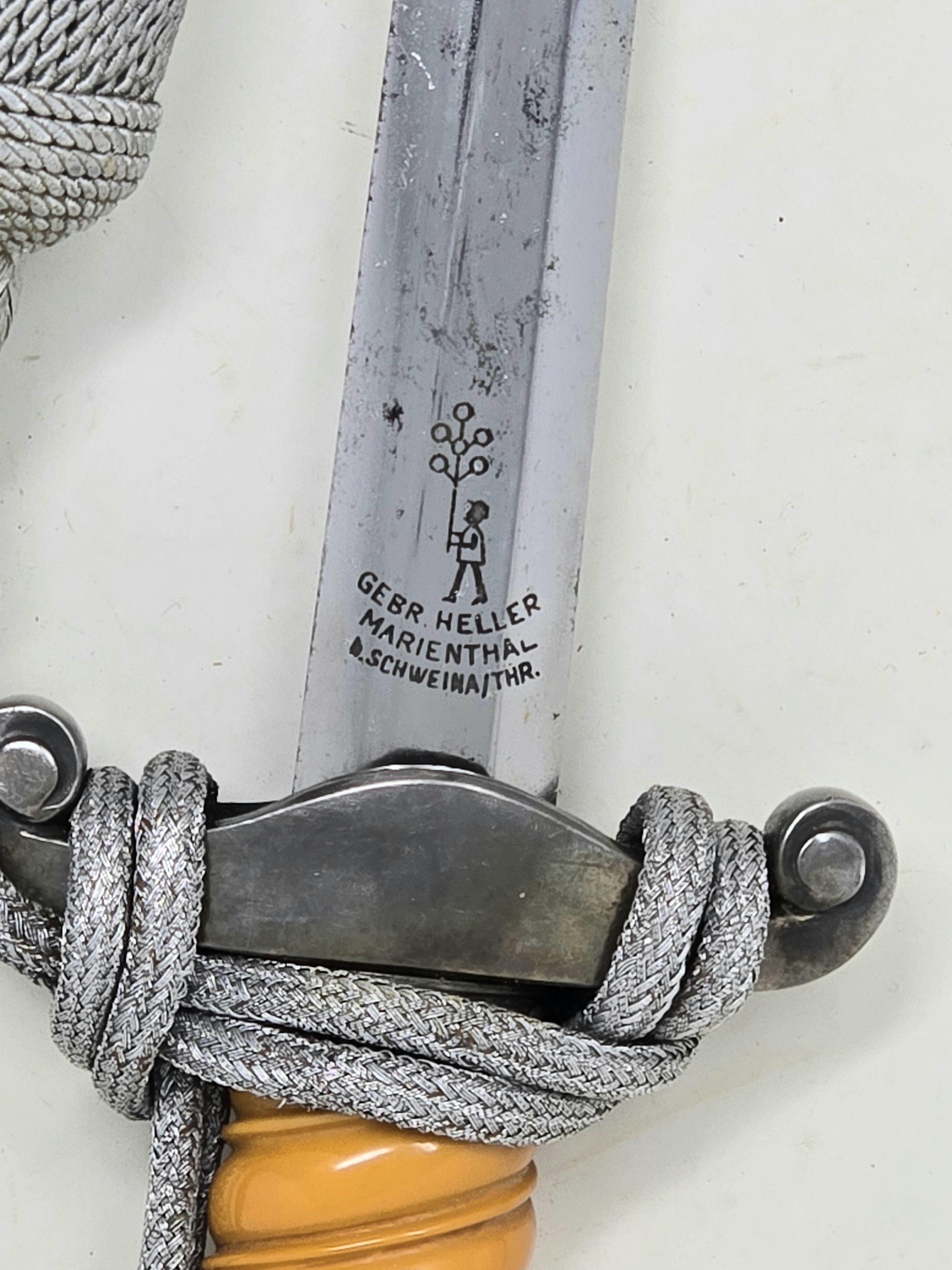 Heer Officer's Dress Dagger — image 3