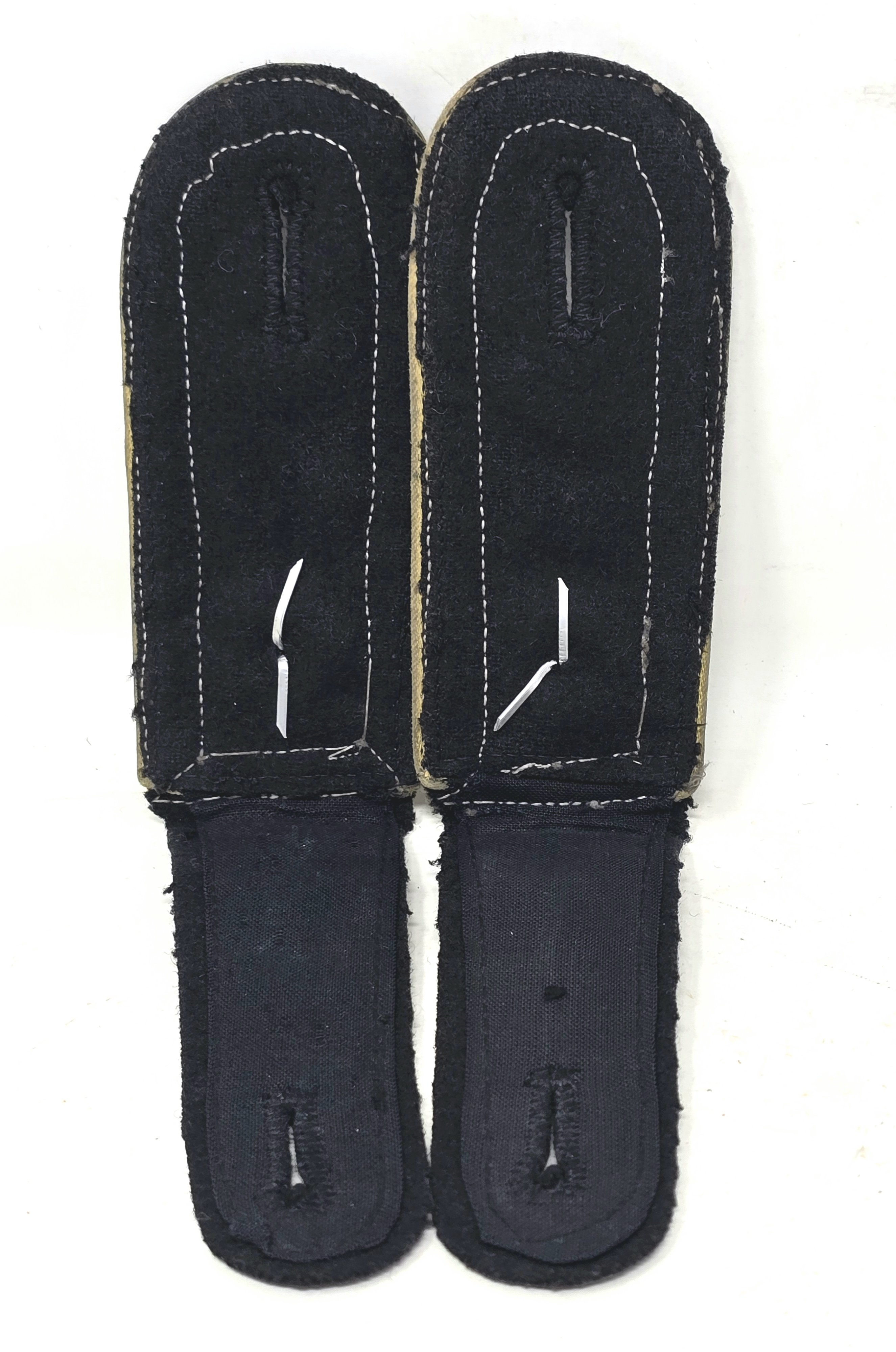 Hermann Göring Division NCO Shoulderboards — image 3