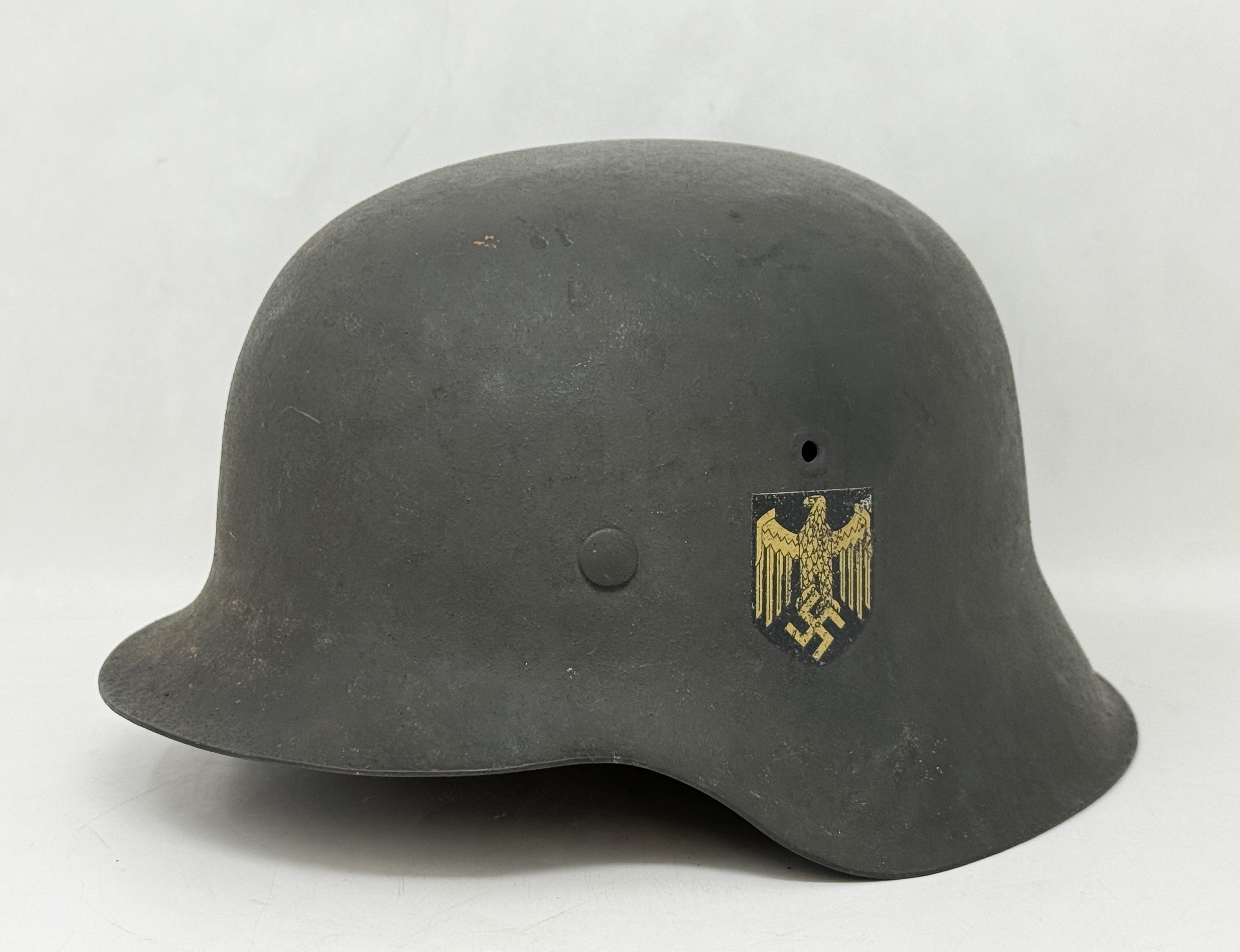 Kriegsmarine Single Decal M42 Helmet — image 3