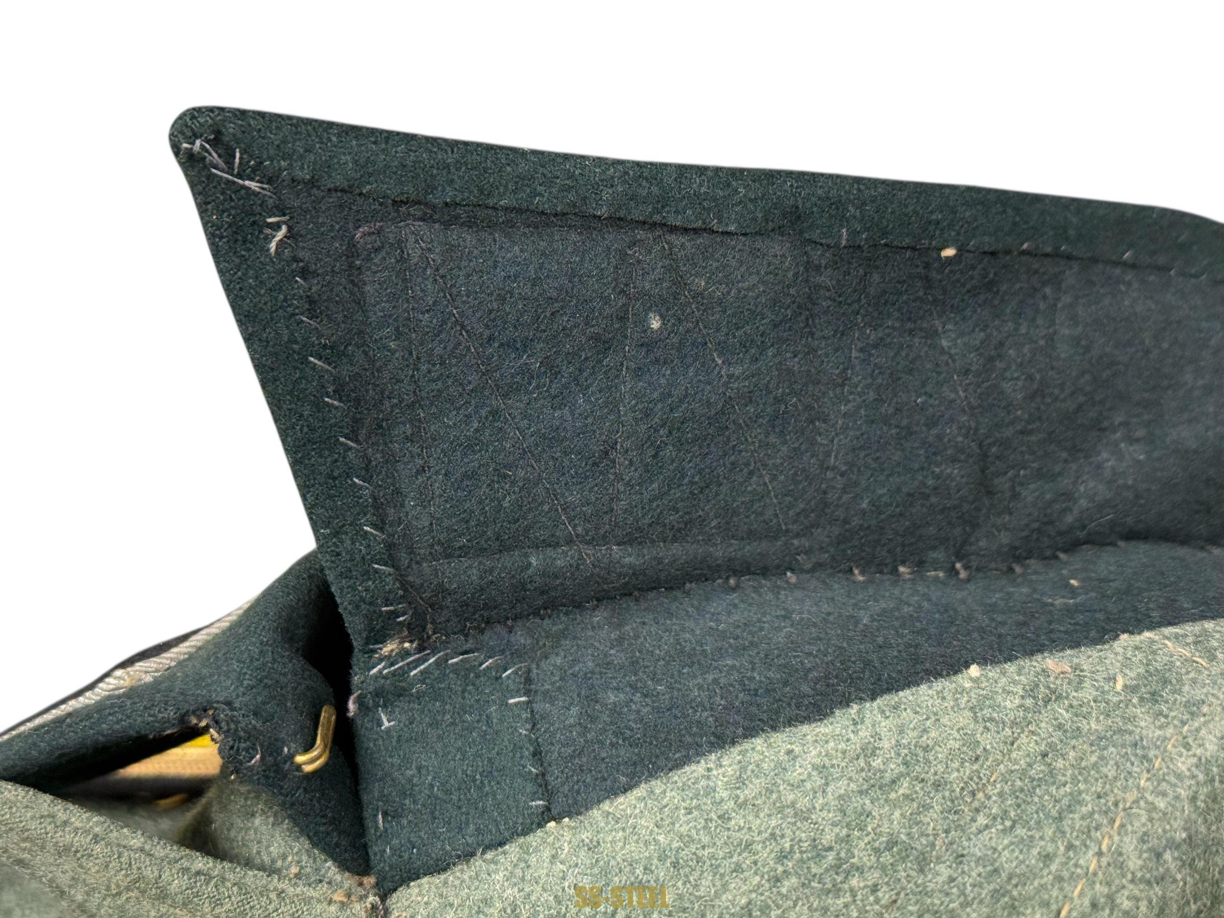 SS-Totenkopf Untersturmführer Combat Tunic — image 10