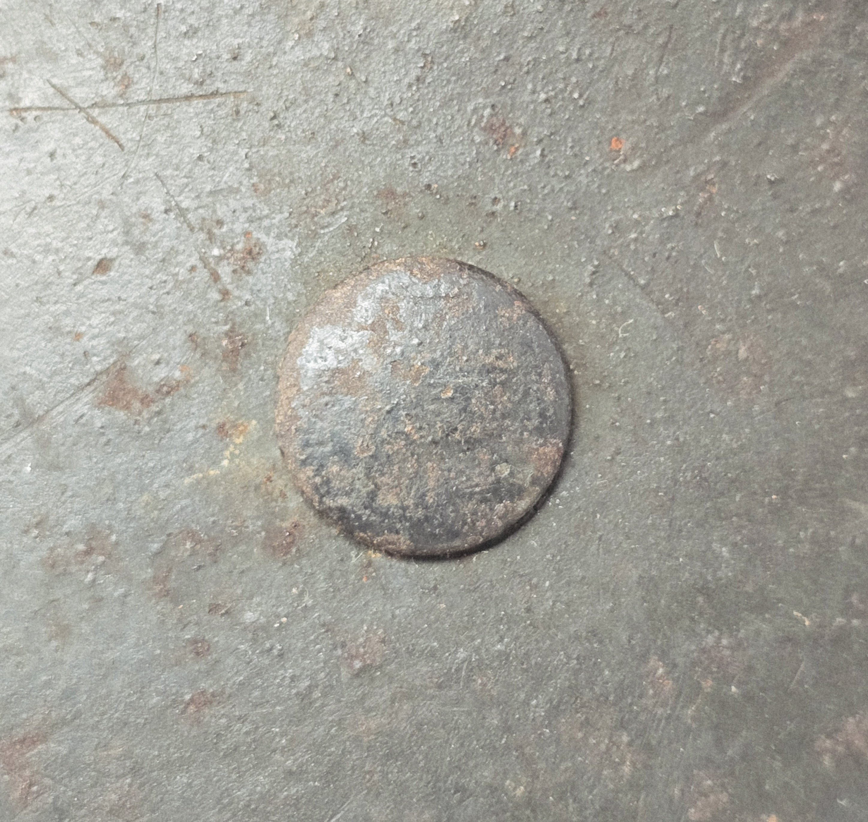 Heer M42 Helmet, Storage Unit Find — image 17