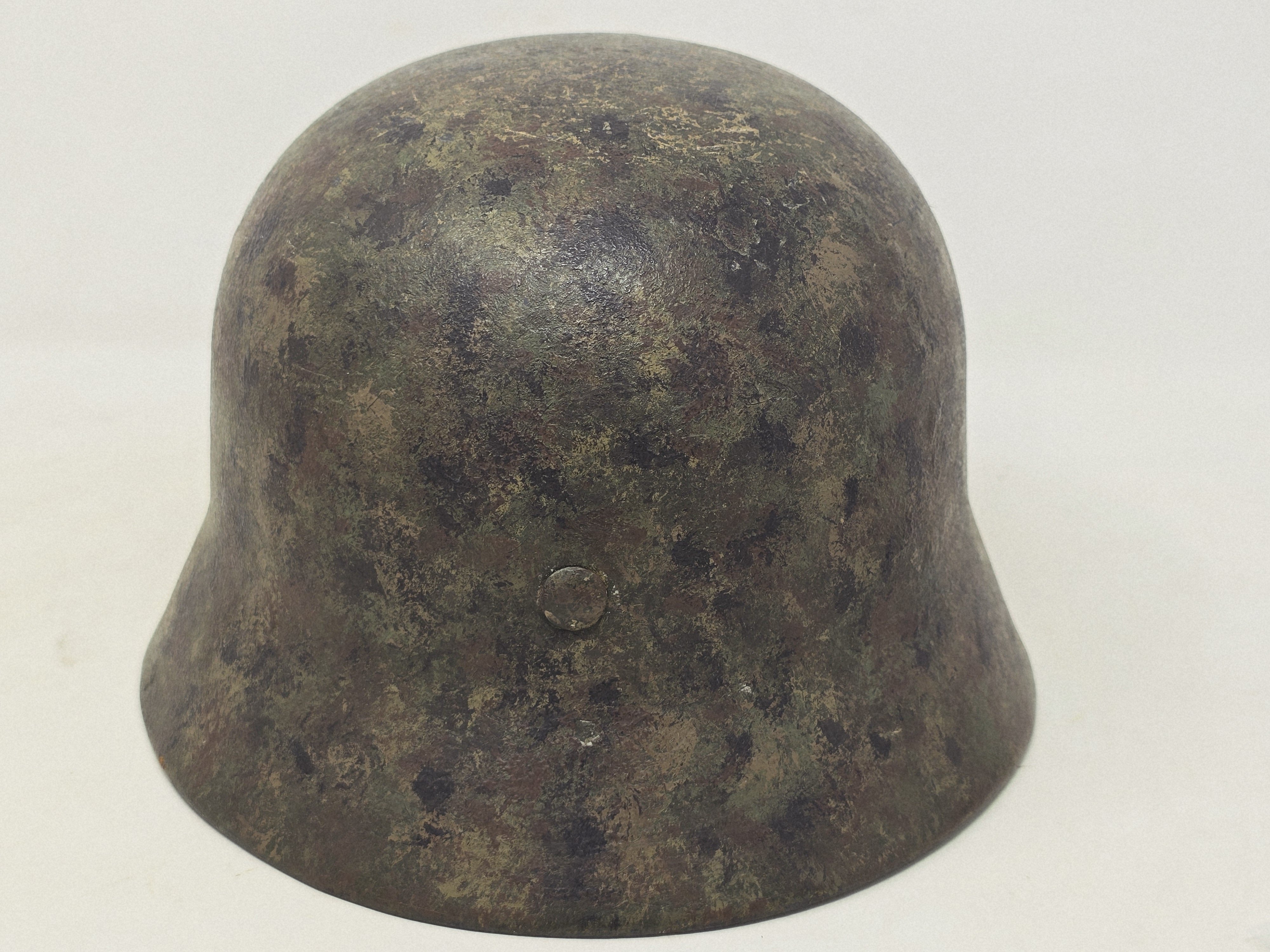Sharp Camouflage M35/40 Luftwaffe Combat Helmet — image 2