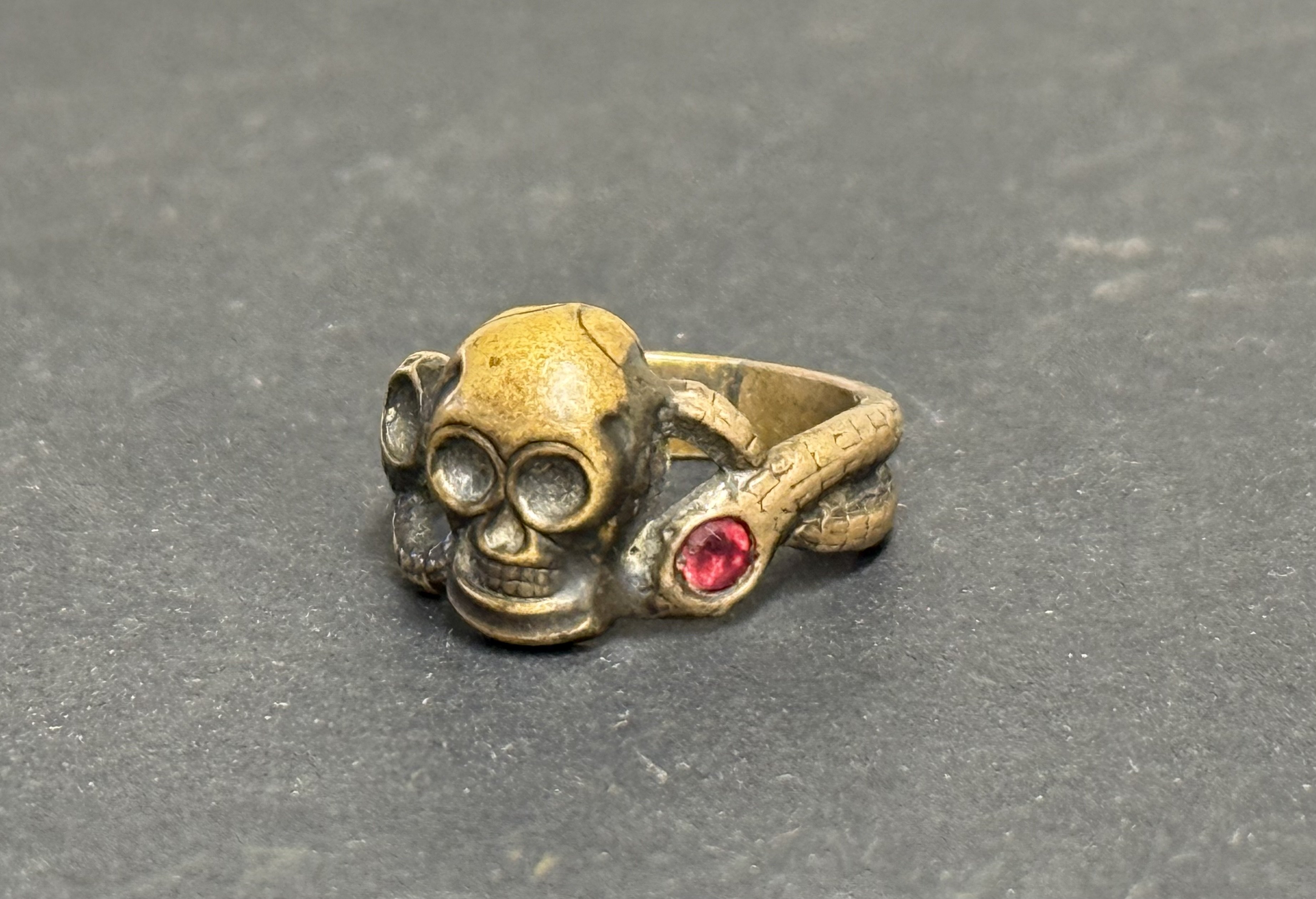 Canteen Totenkopf Skull Ring — image 11