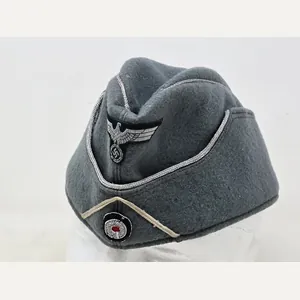 Heer Officer's Schiffchen by Erel