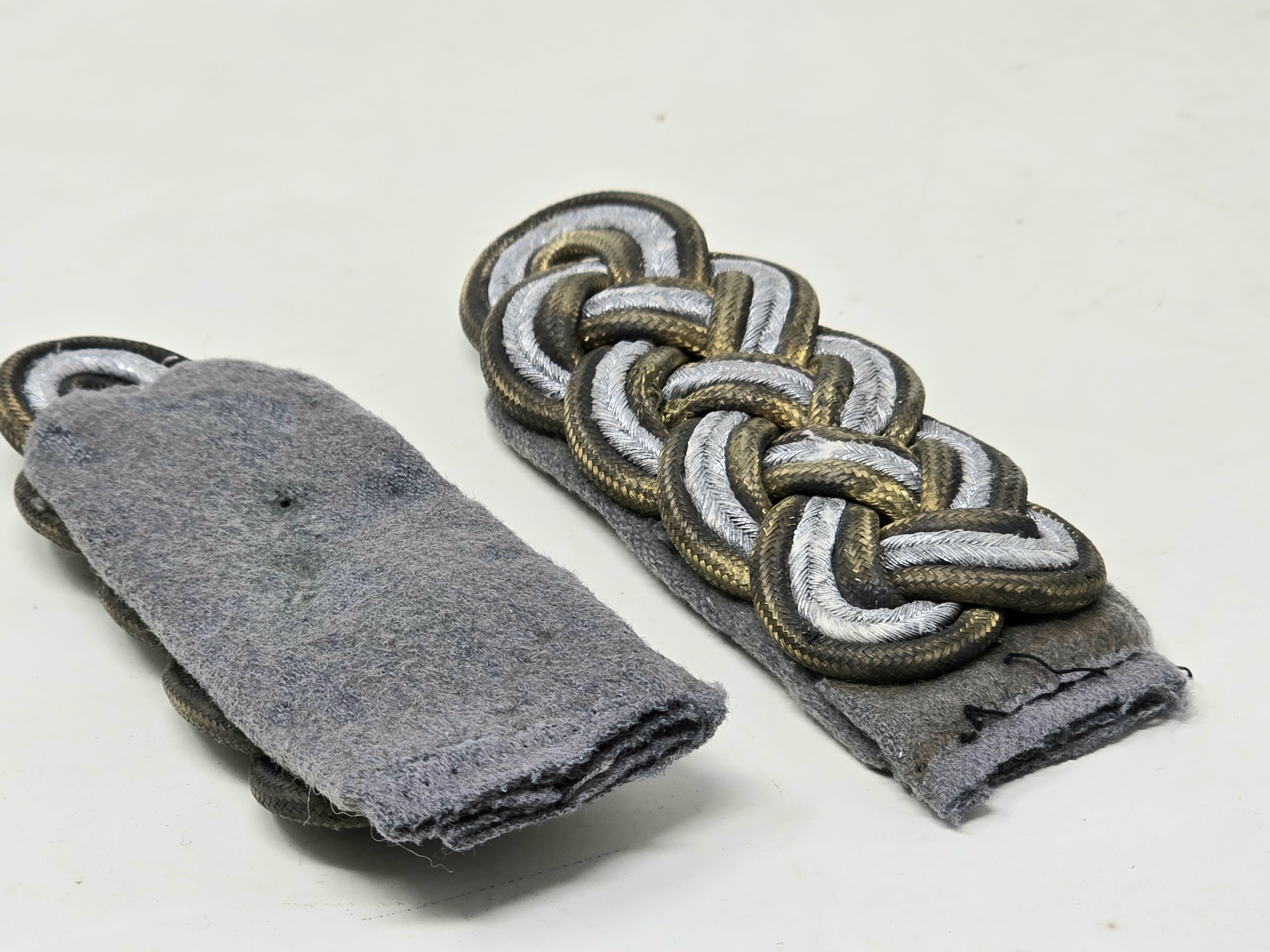 Uniform-Removed SS-Brigadeführer Boards. — image 2