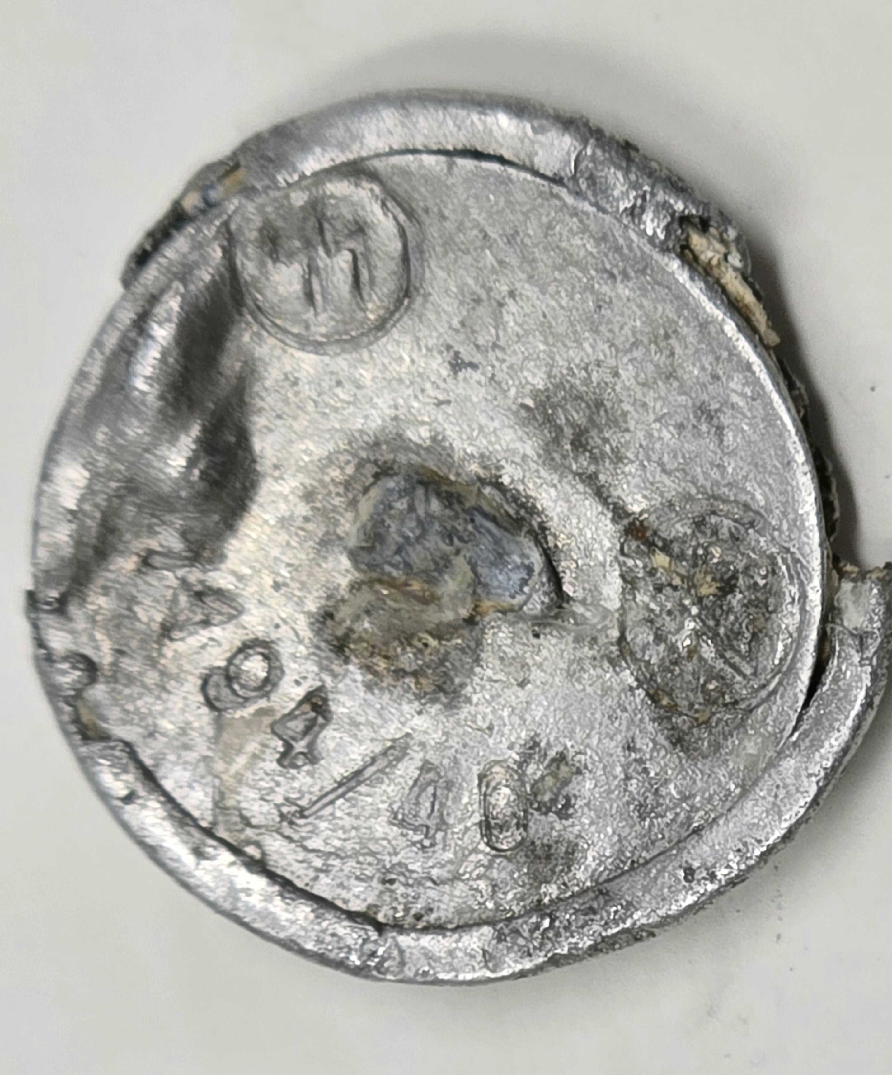 Battlefield Relic SS-VT Skull Button — image 2