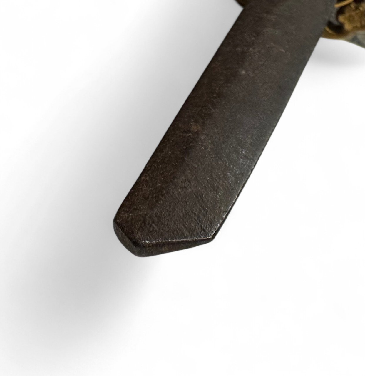 Fine Japanese Officer's Samurai Sword, 1500s Blade — image 9