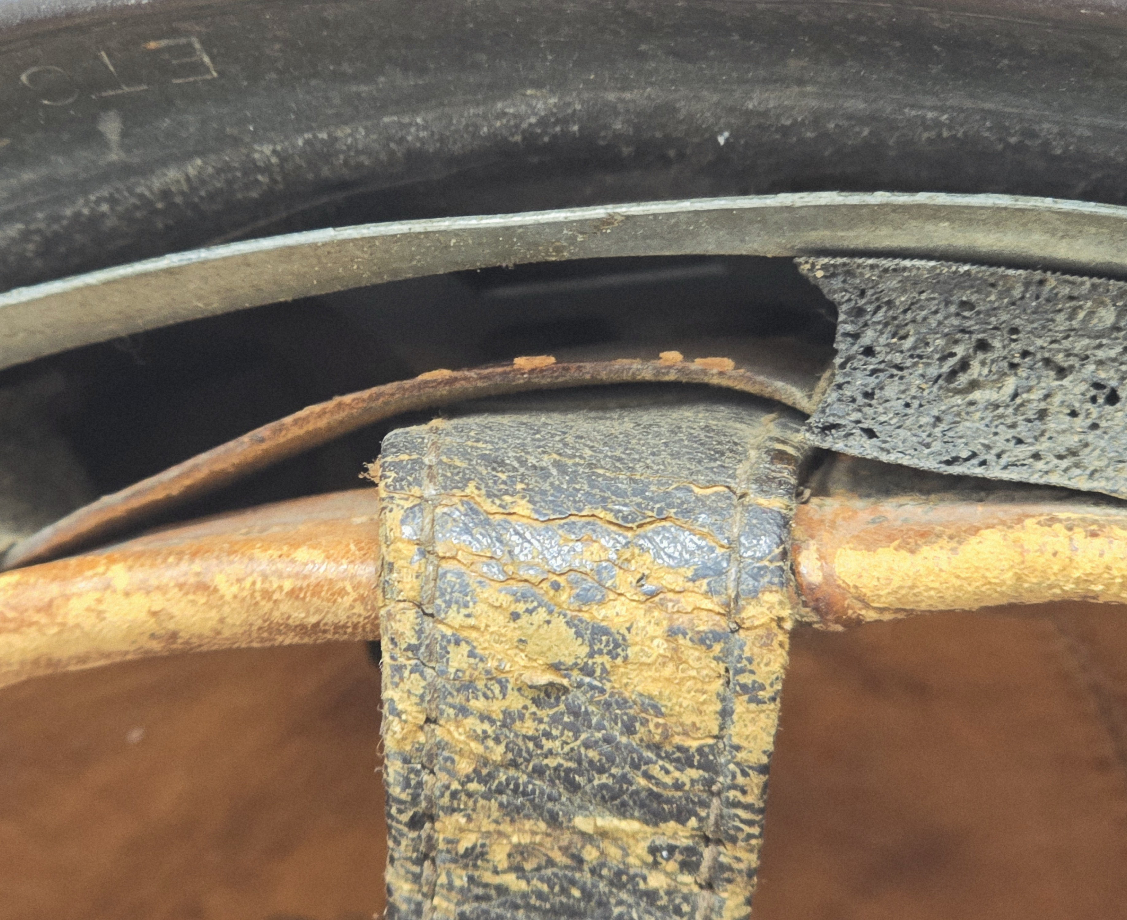 Stunning Luftwaffe FJ helmet, Early Spanner — image 15