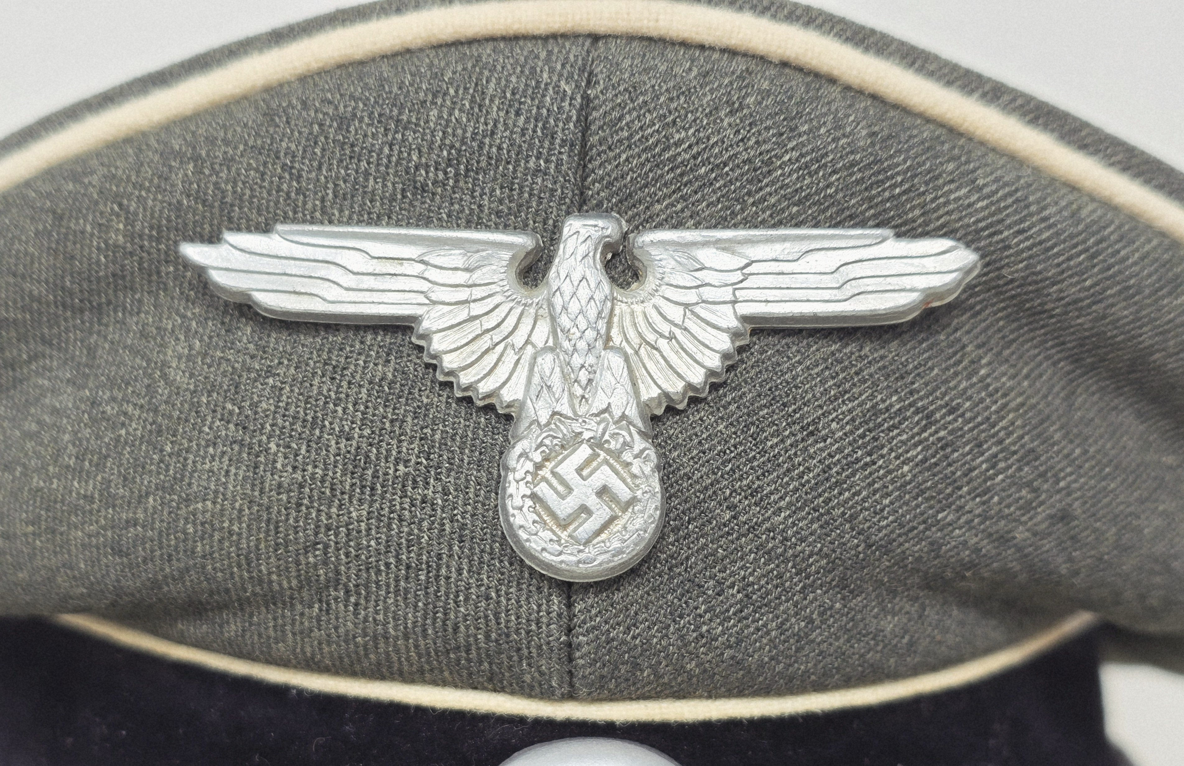 Waffen-SS Officer's Visor Cap — image 4