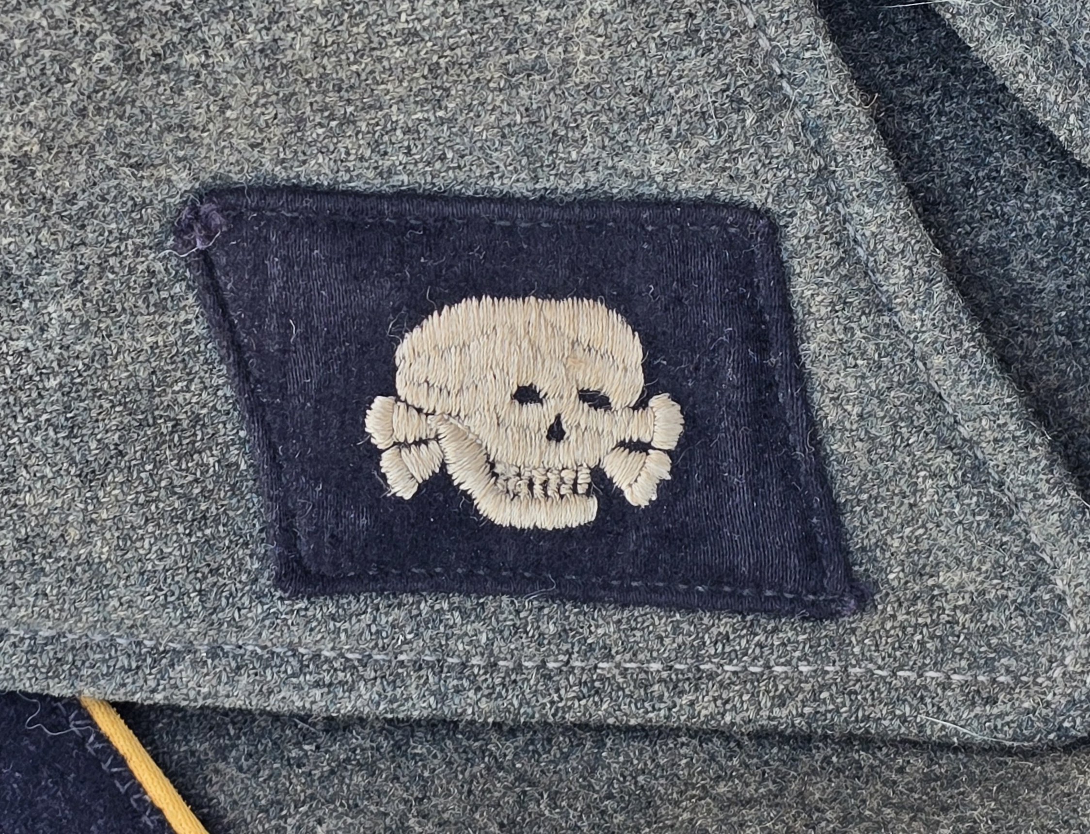 Waffen-SS Totenkopf Aufklärungs Wrapper — image 4