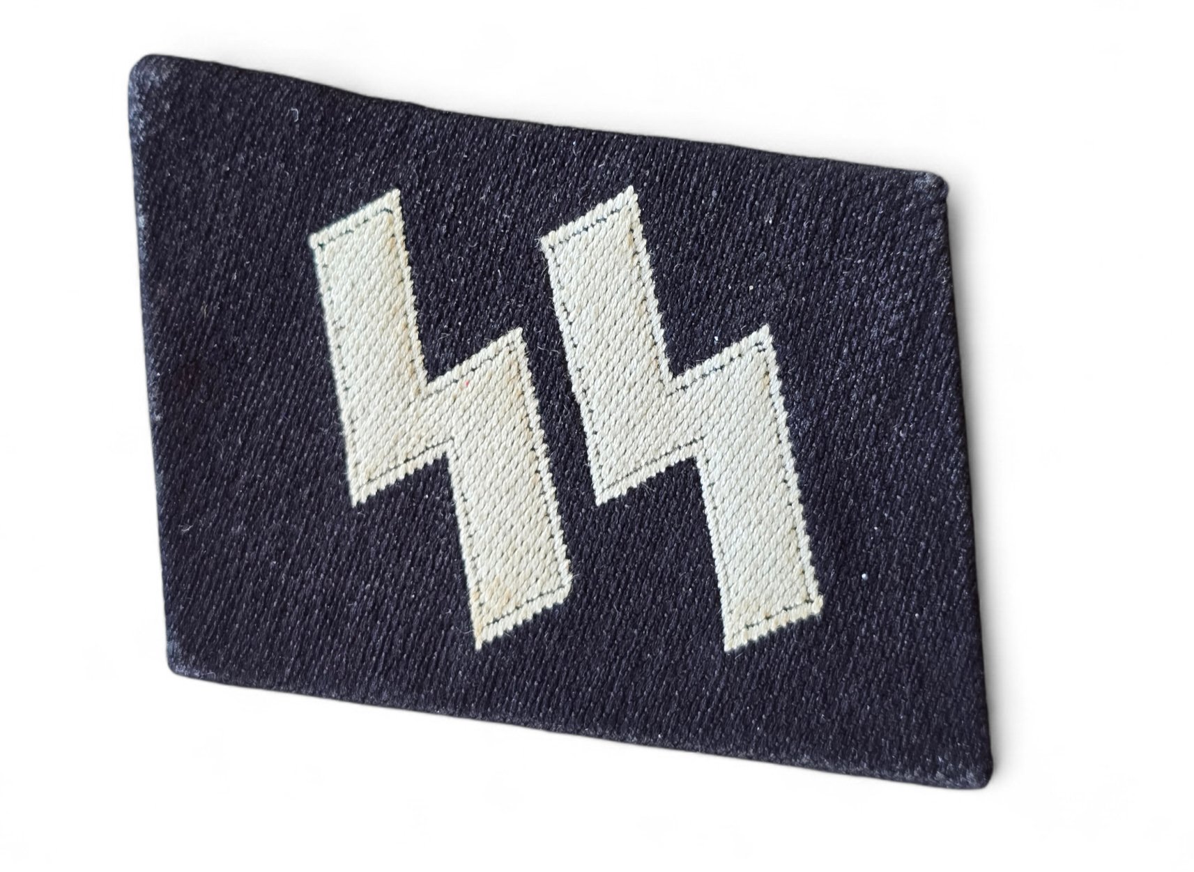 Waffen-SS Enlisted Insignia Grouping — image 3