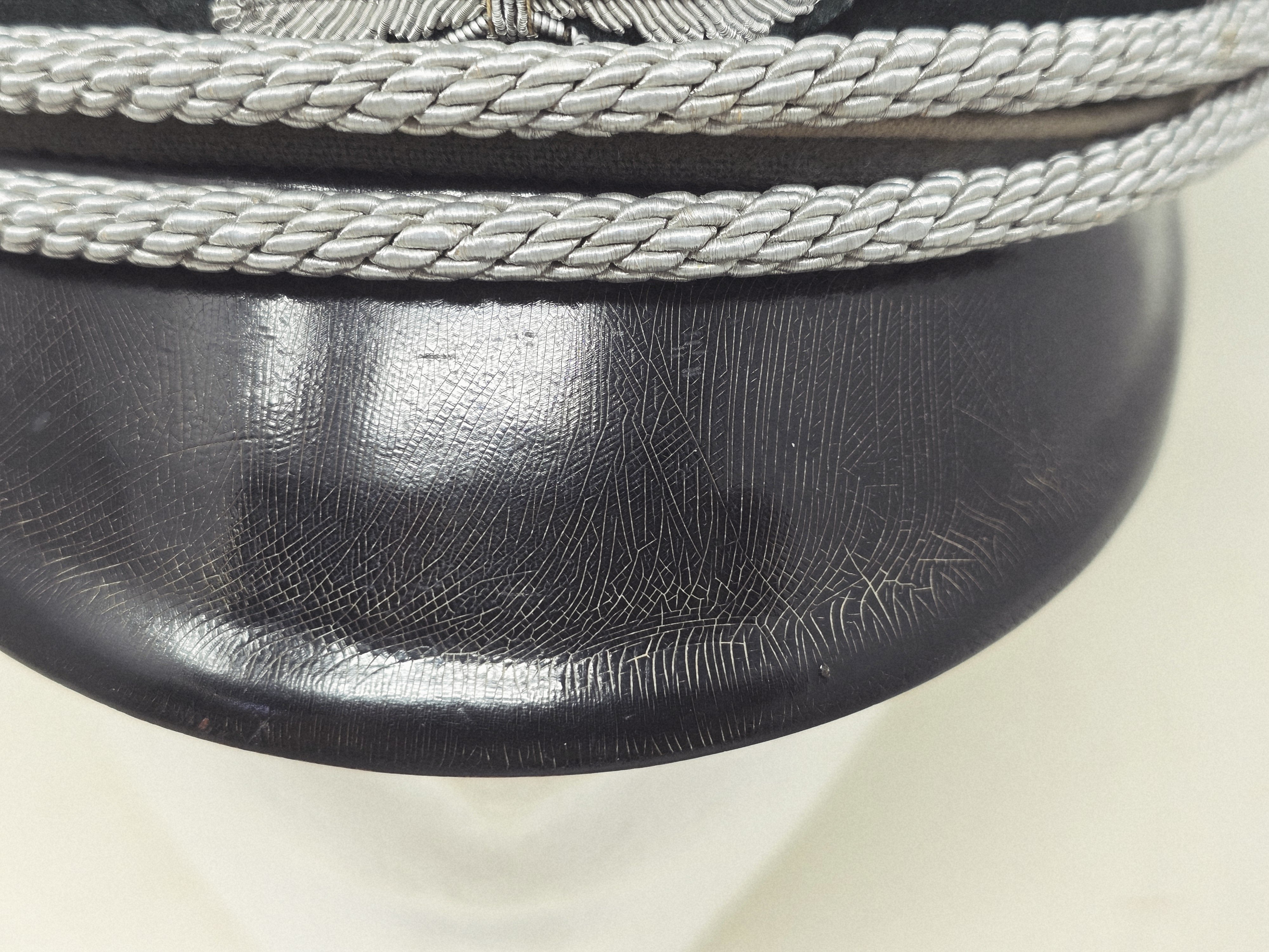 Fine Heer Officer's Visor Cap, 'Erel Privat' — image 4