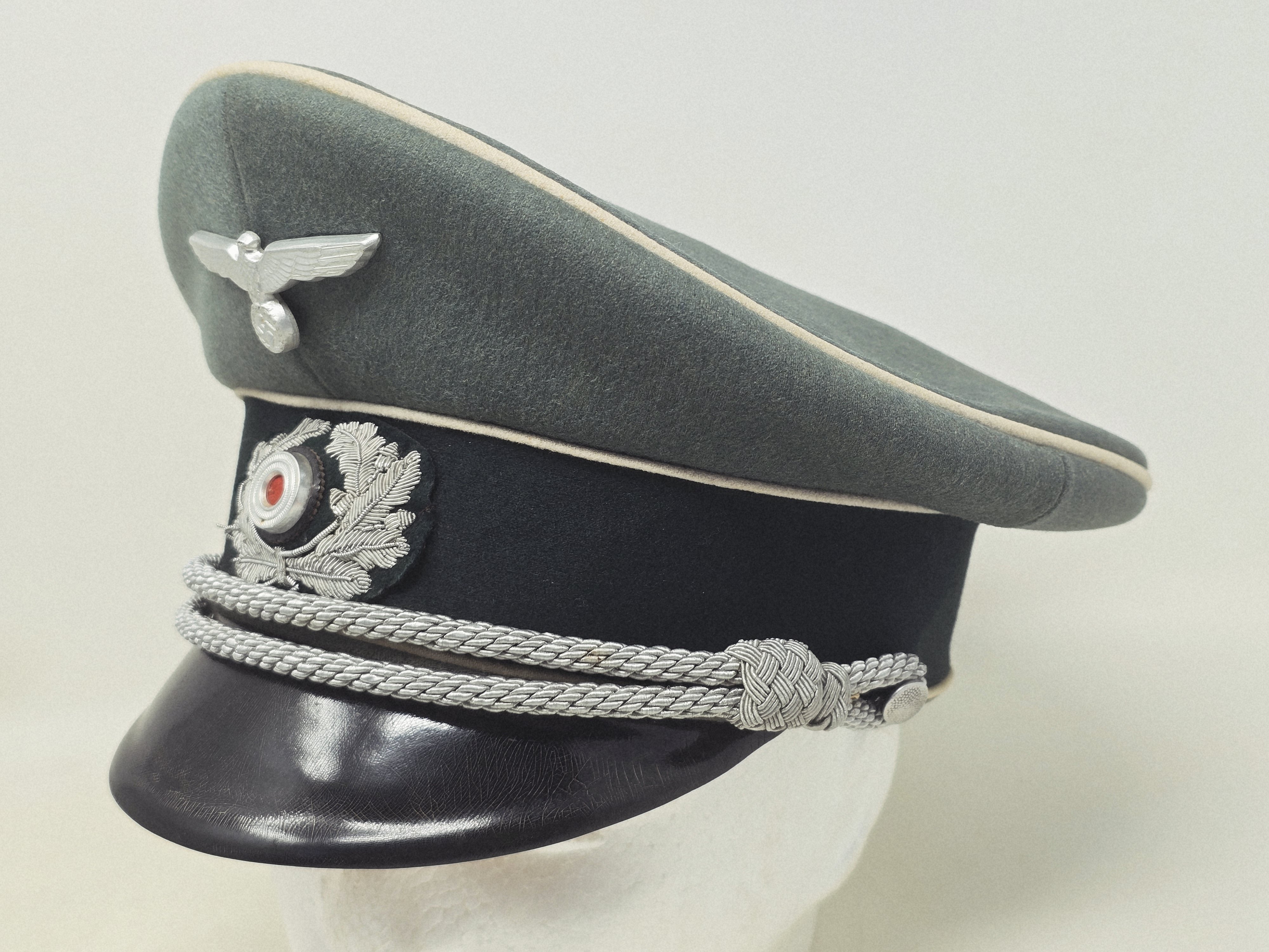 Fine Heer Officer's Visor Cap, 'Erel Privat' — image 5