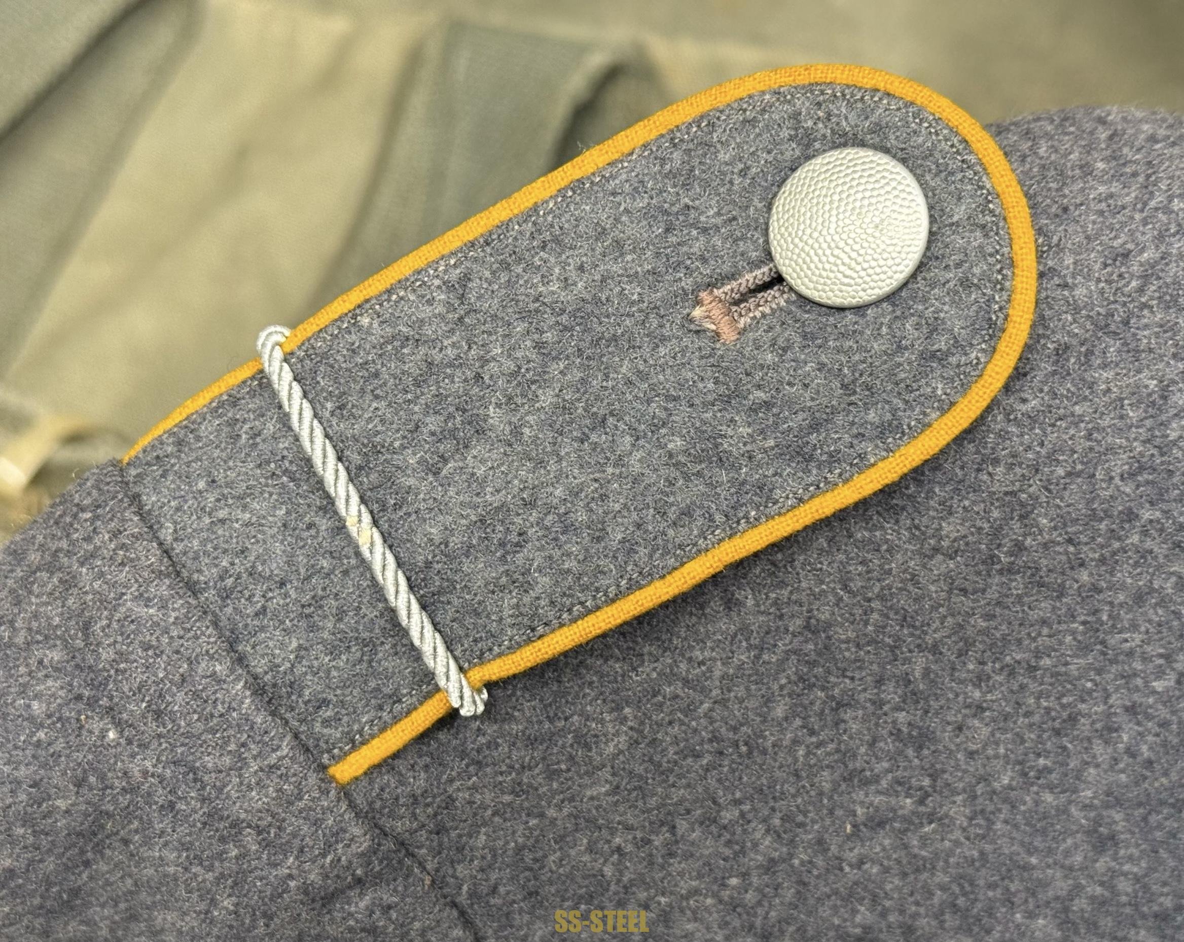 Luftwaffe NCO Flieger/Fallschirmjäger Tunic — image 12