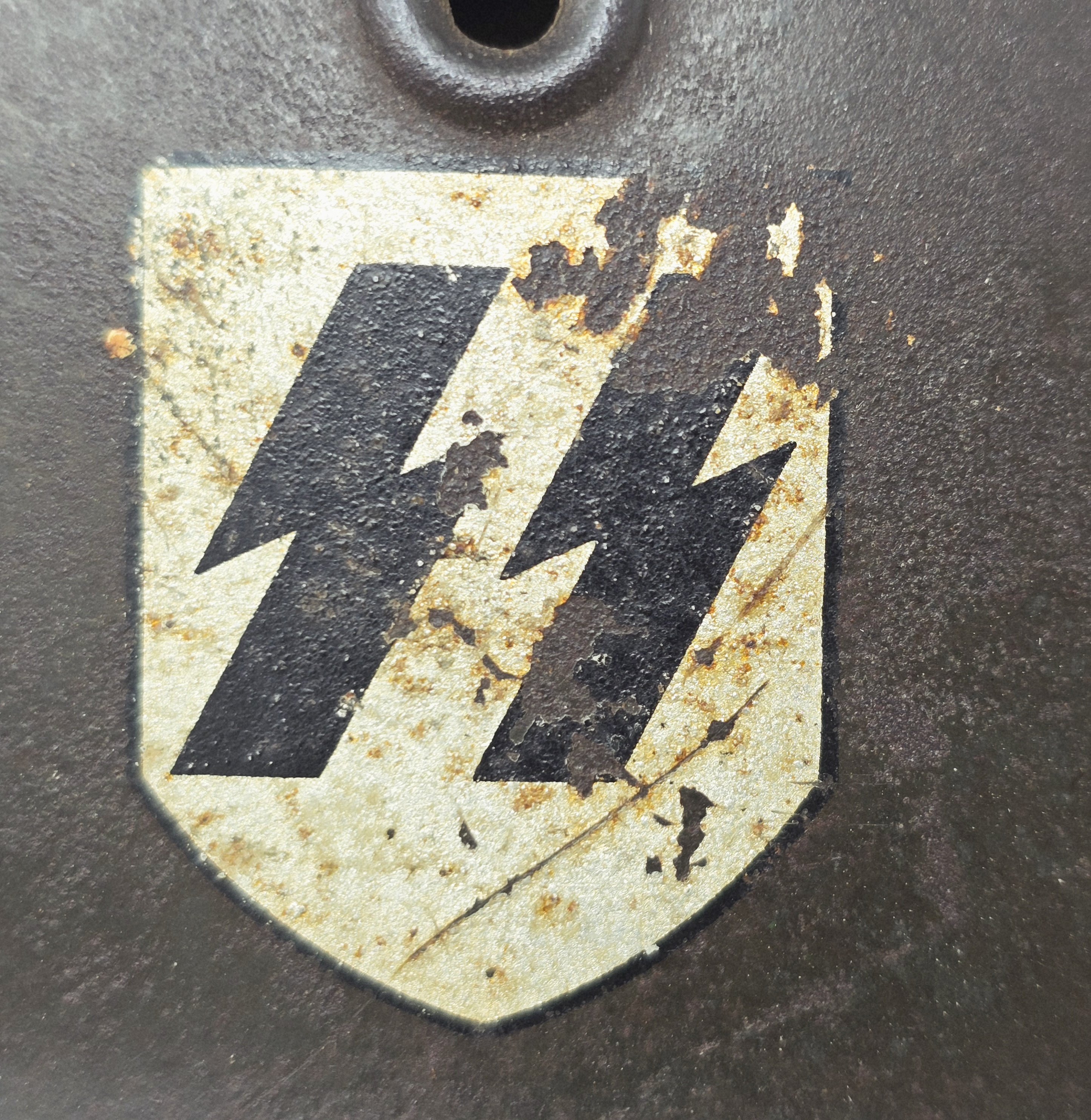 Waffen-SS ,,Wiking' Division Double Runic M35 Helmet — image 11