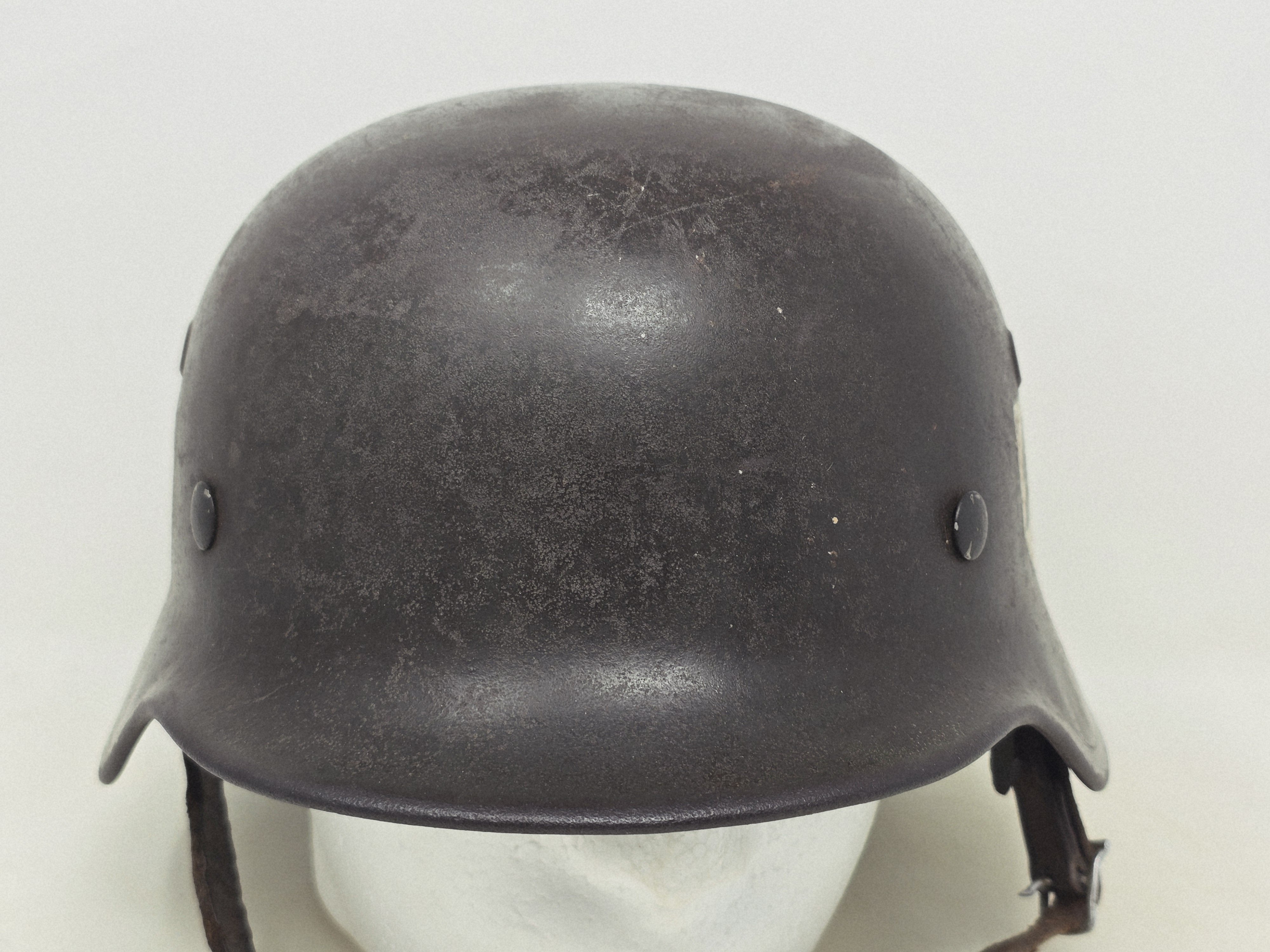 Waffen-SS ,,Wiking' Division Double Runic M35 Helmet — image 2