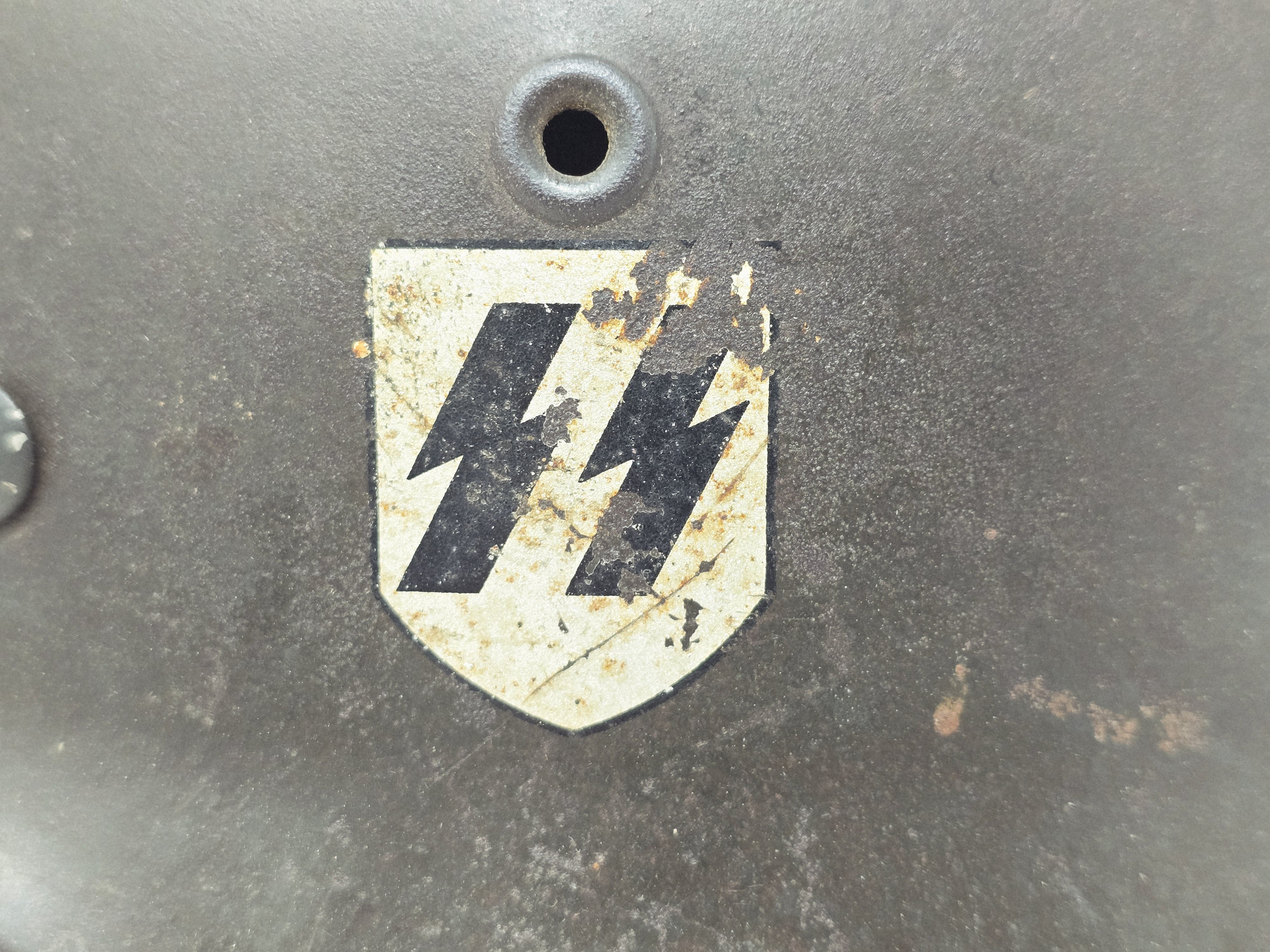 Waffen-SS ,,Wiking' Division Double Runic M35 Helmet — image 4