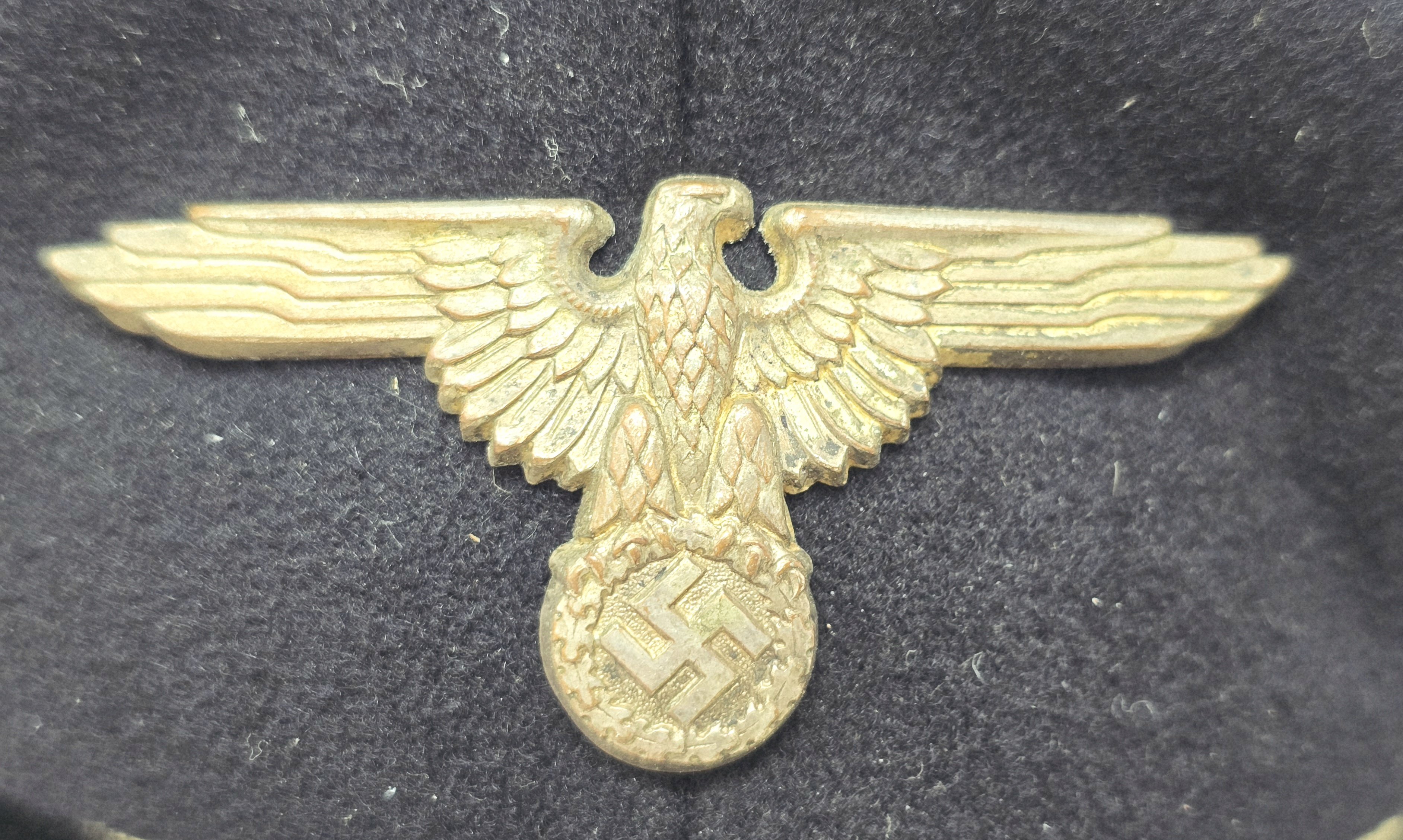 Beautiful Allgemeine-SS Officer's Visor Cap, Named — image 4