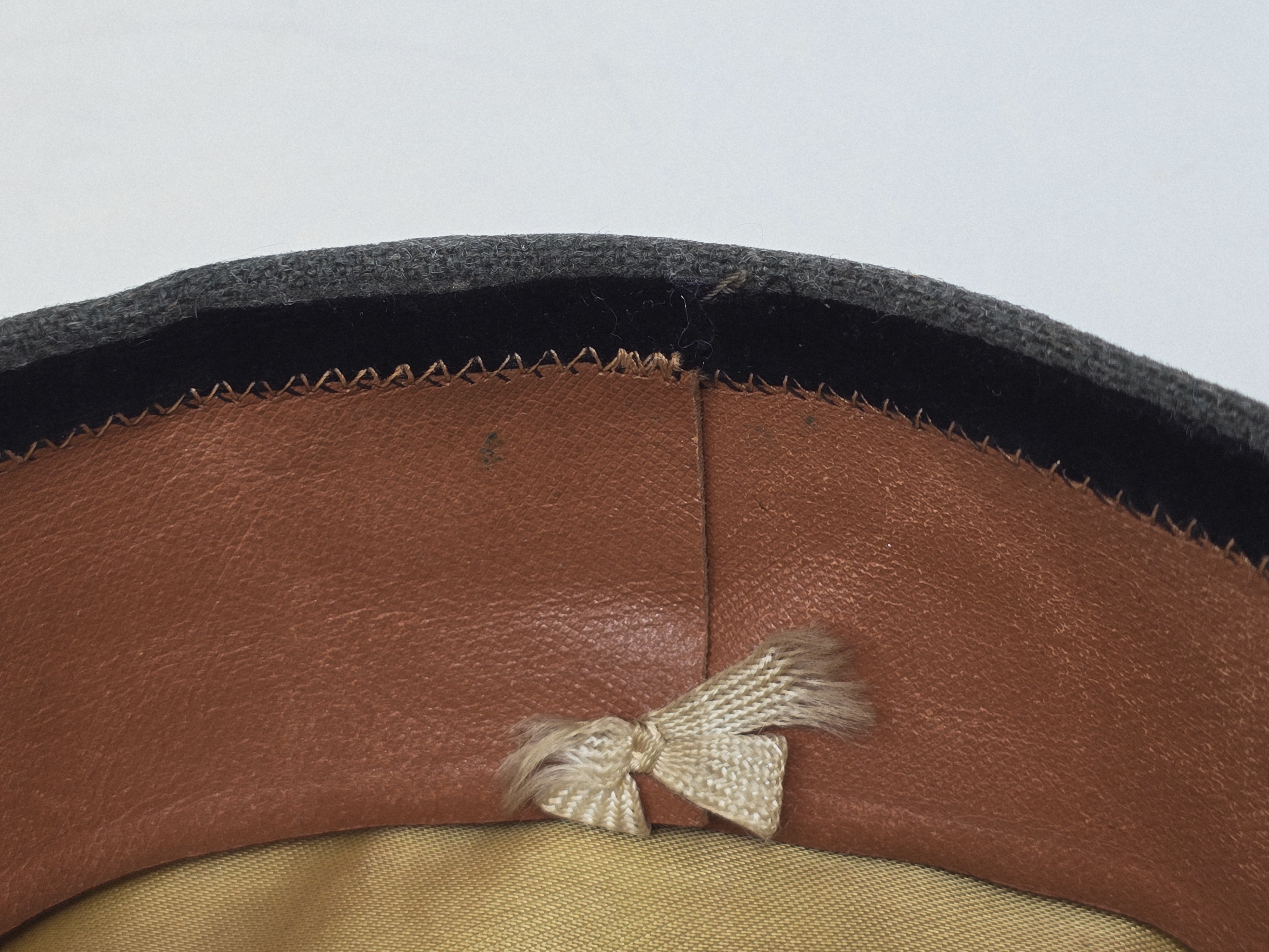 Stunning Waffen-SS Officer's Visor Cap by Pekuro — image 13