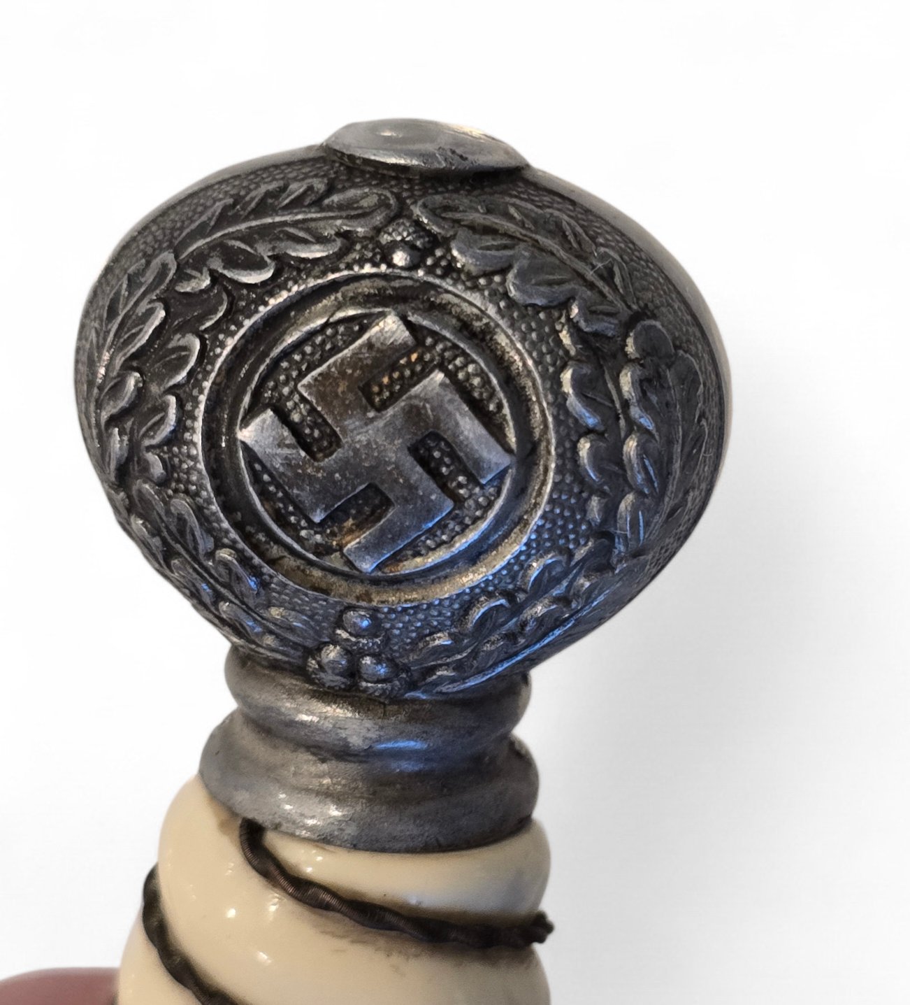 Luftwaffe Officer's Dagger With Hanger — image 3