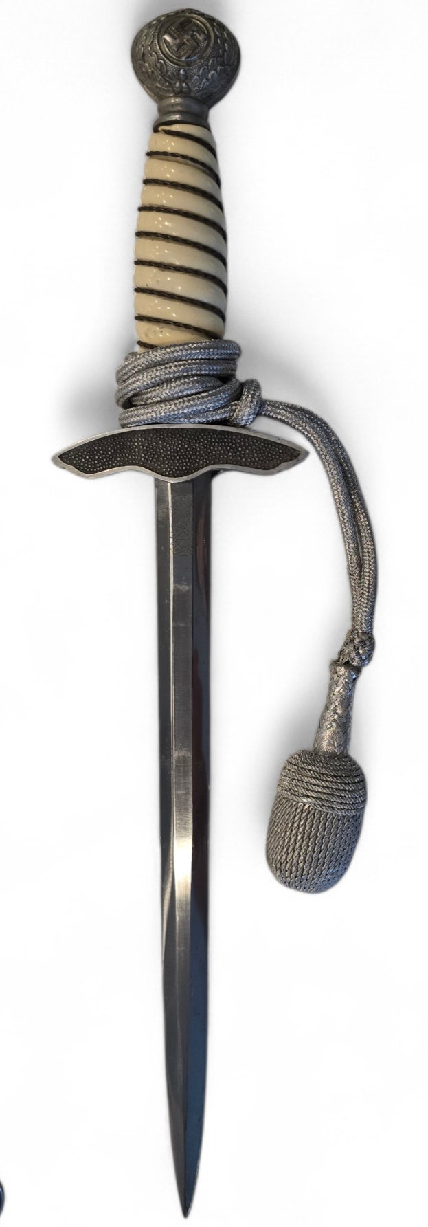 Luftwaffe Officer's Dagger With Hanger — image 7