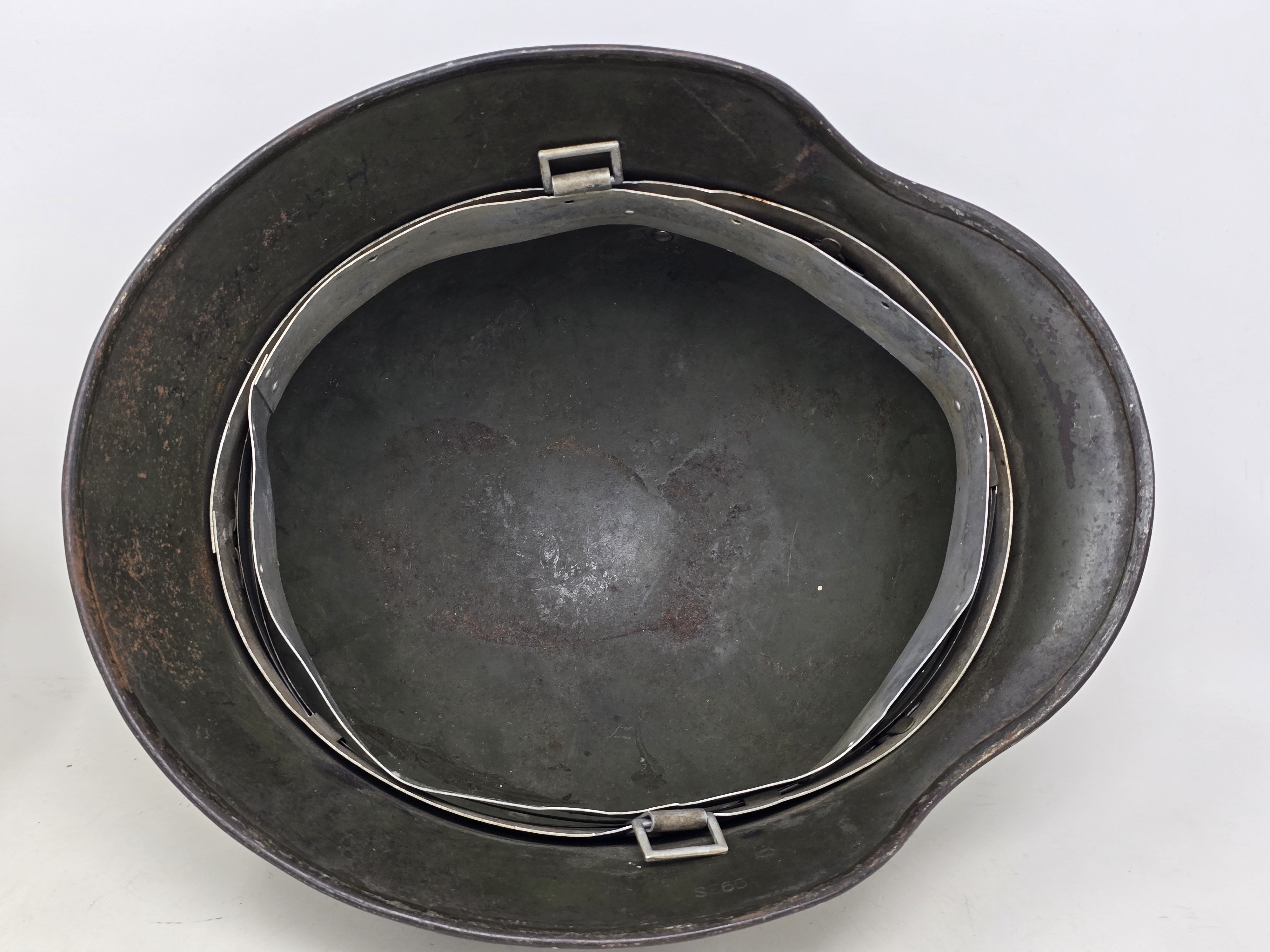 Heer Double Decal M35 Double Decal Helmet — image 9