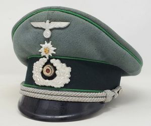 Beautiful, Named Gebirgsjäger Officer's Cap
